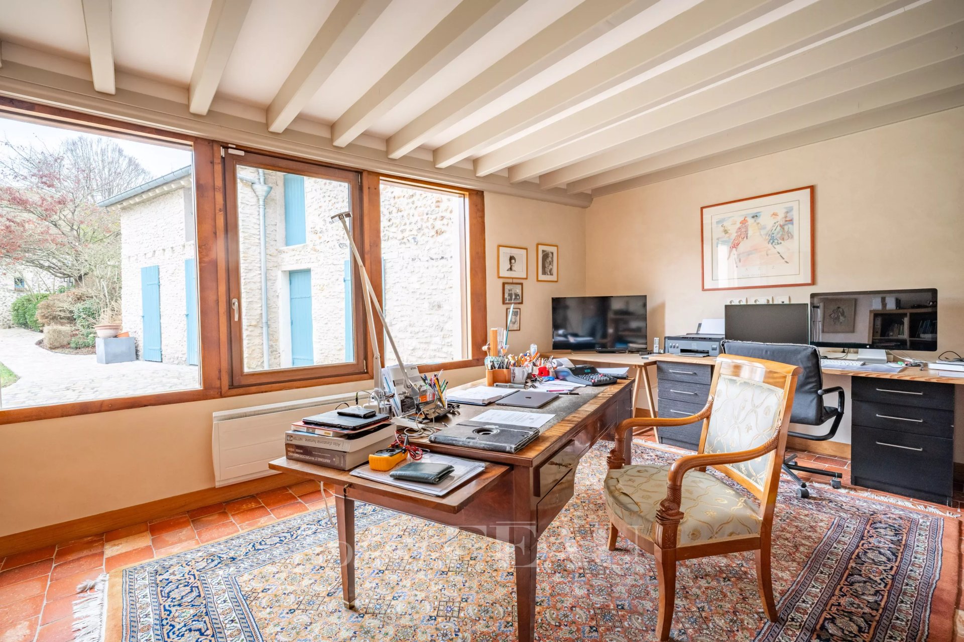 5 Bedroom Villa/Townhouse's Image 4