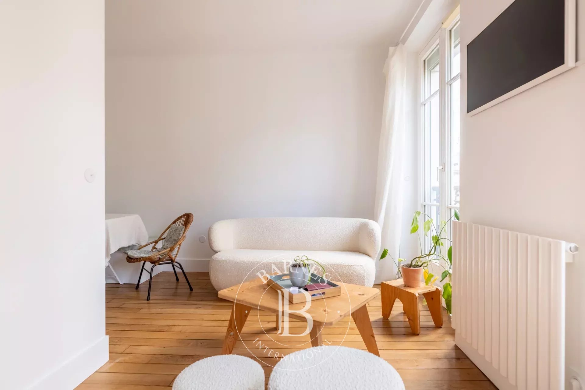 Daire Paris 9ème - picture 14