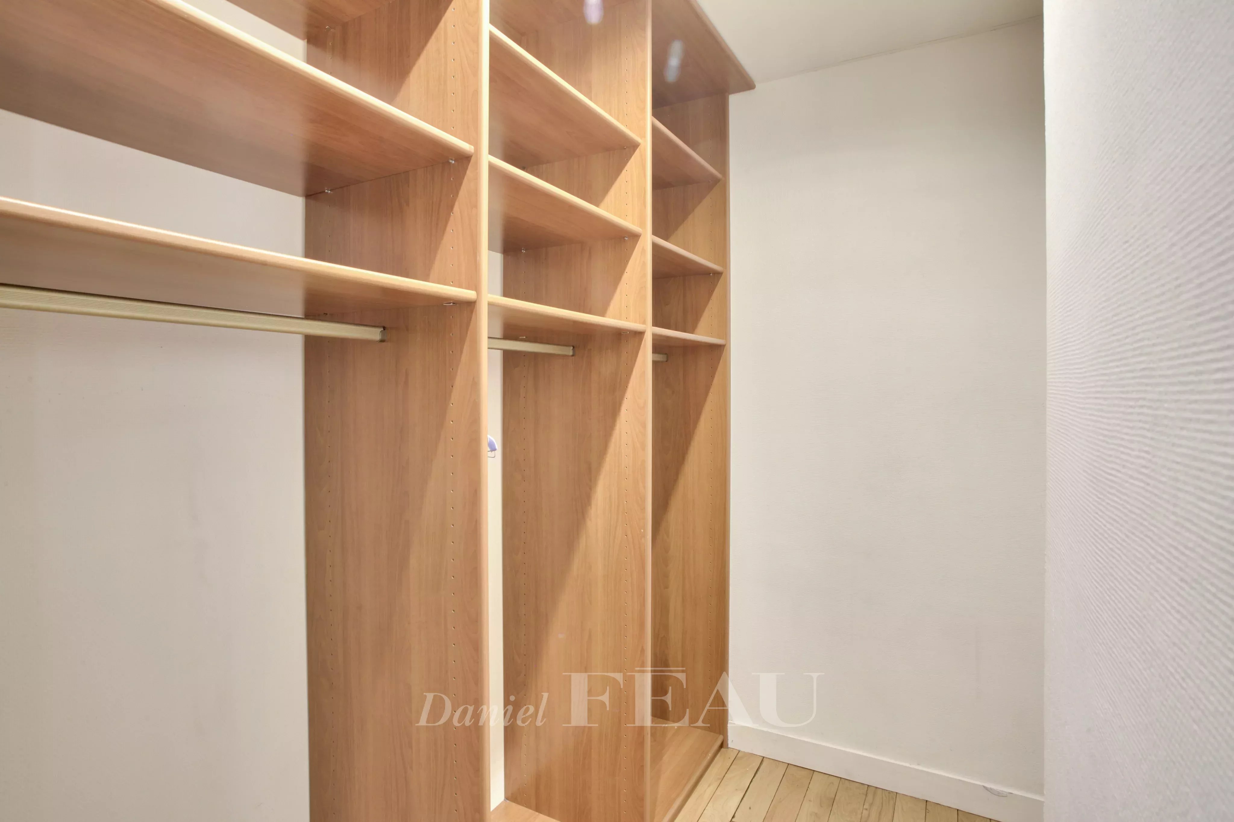 Rental Apartment Paris 17th