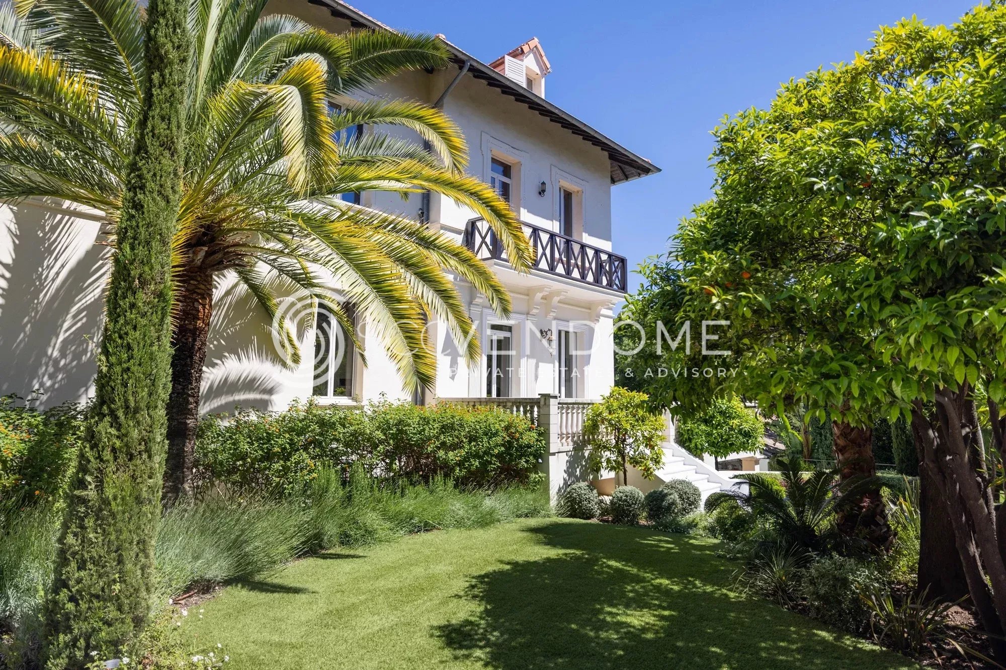 CANNES CENTRE MAISON DE MAITRE A VENDRE
