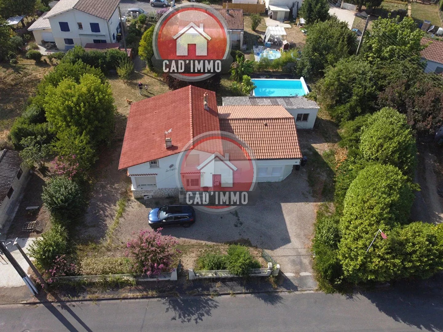 RIVE DROITE Maison189m² avec pscine