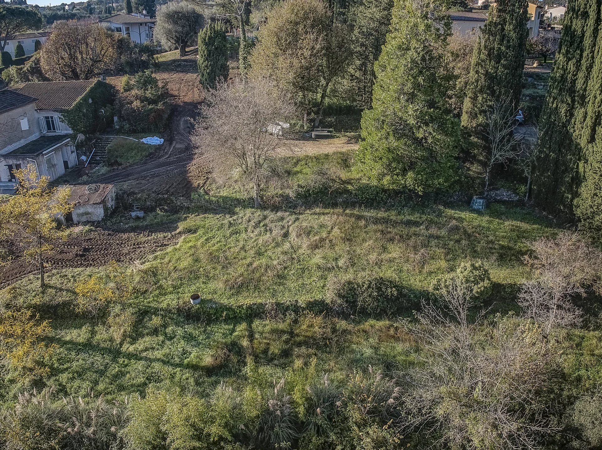 Terrain - Rare et Exclusif à 2 minutes à pied de Valbonne