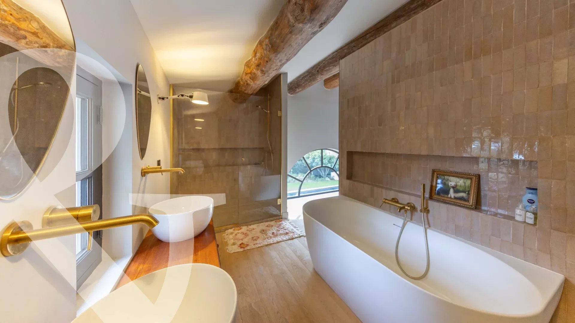 IMMERSION DANS  LES ALPILLES