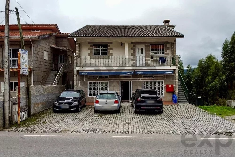 MORADIA T3+1 + RESTAURANTE | MARAVILHOSAS VISTAS SOBRE O RIO TÂMEGA