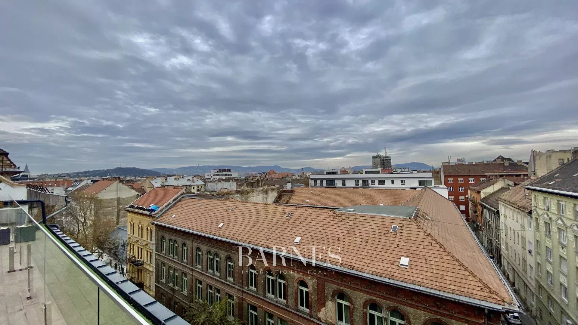 Penthouse Budapest VIII. kerülete - picture 17