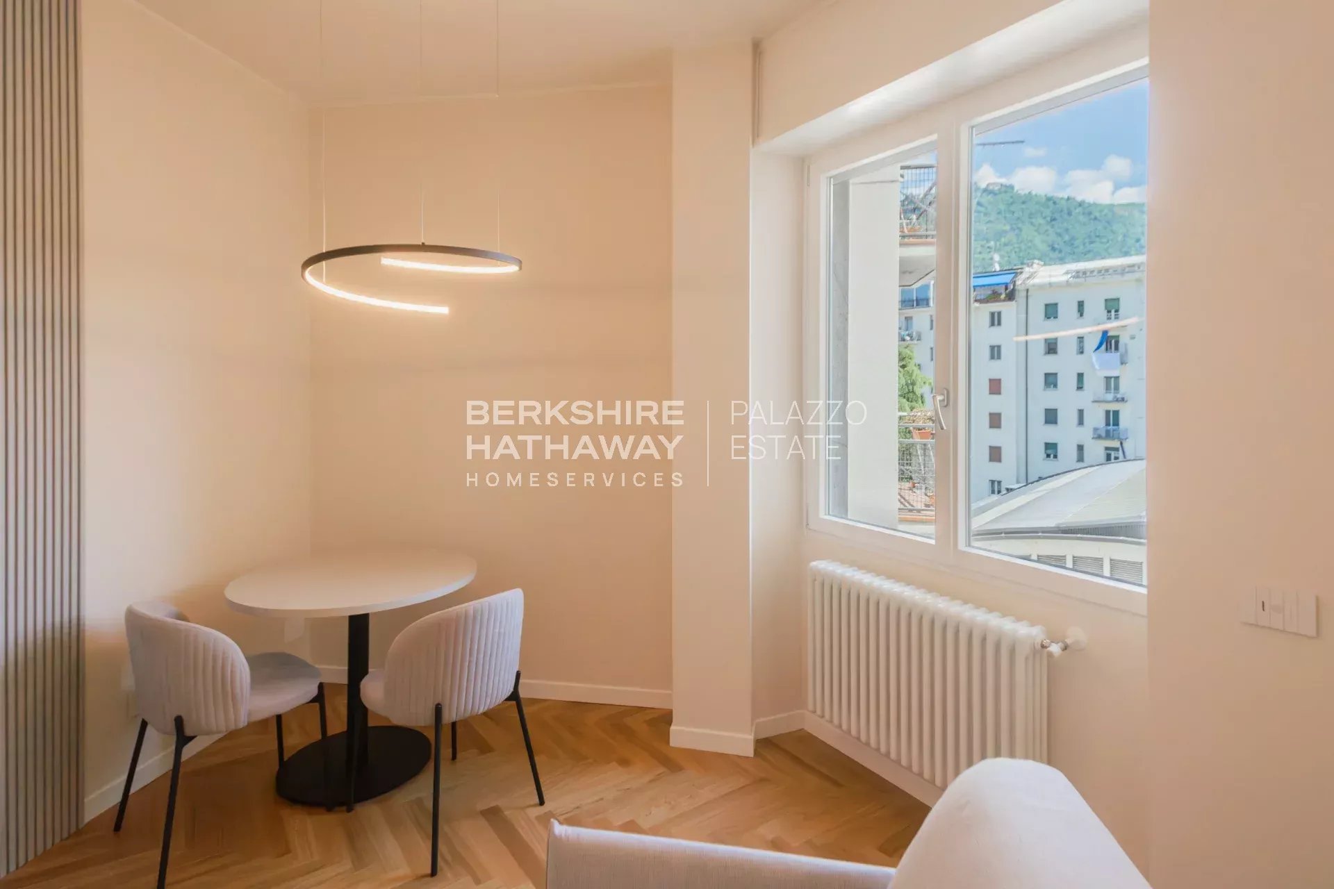 Apartment in Como - Image 4