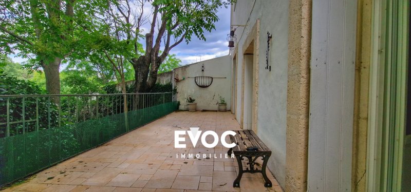 Photo 22 — Maison de maître XIXᵉ à vendre à Montbazin – 185 m², chai, piscine, jardin et dépendances
