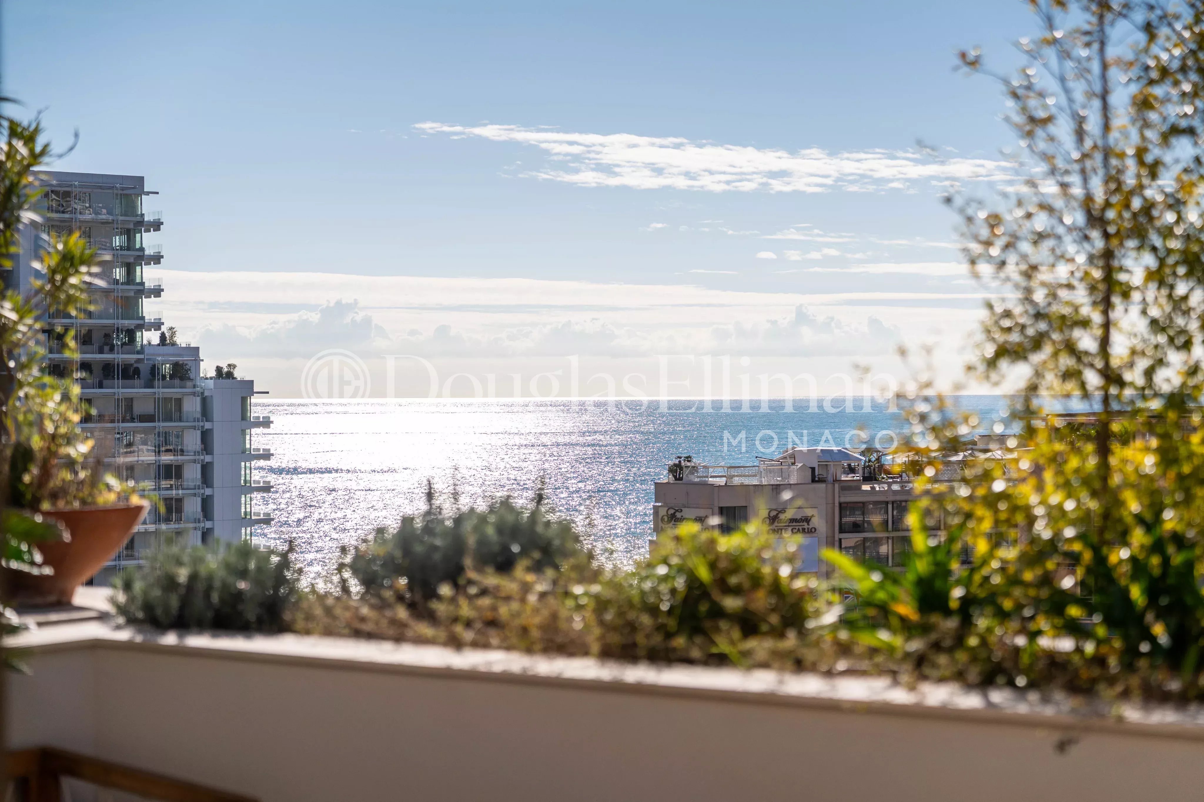 Monaco – Carre d&rsquo;Or – Superbe Penthouse entièrement rénové - Image nᵒ2