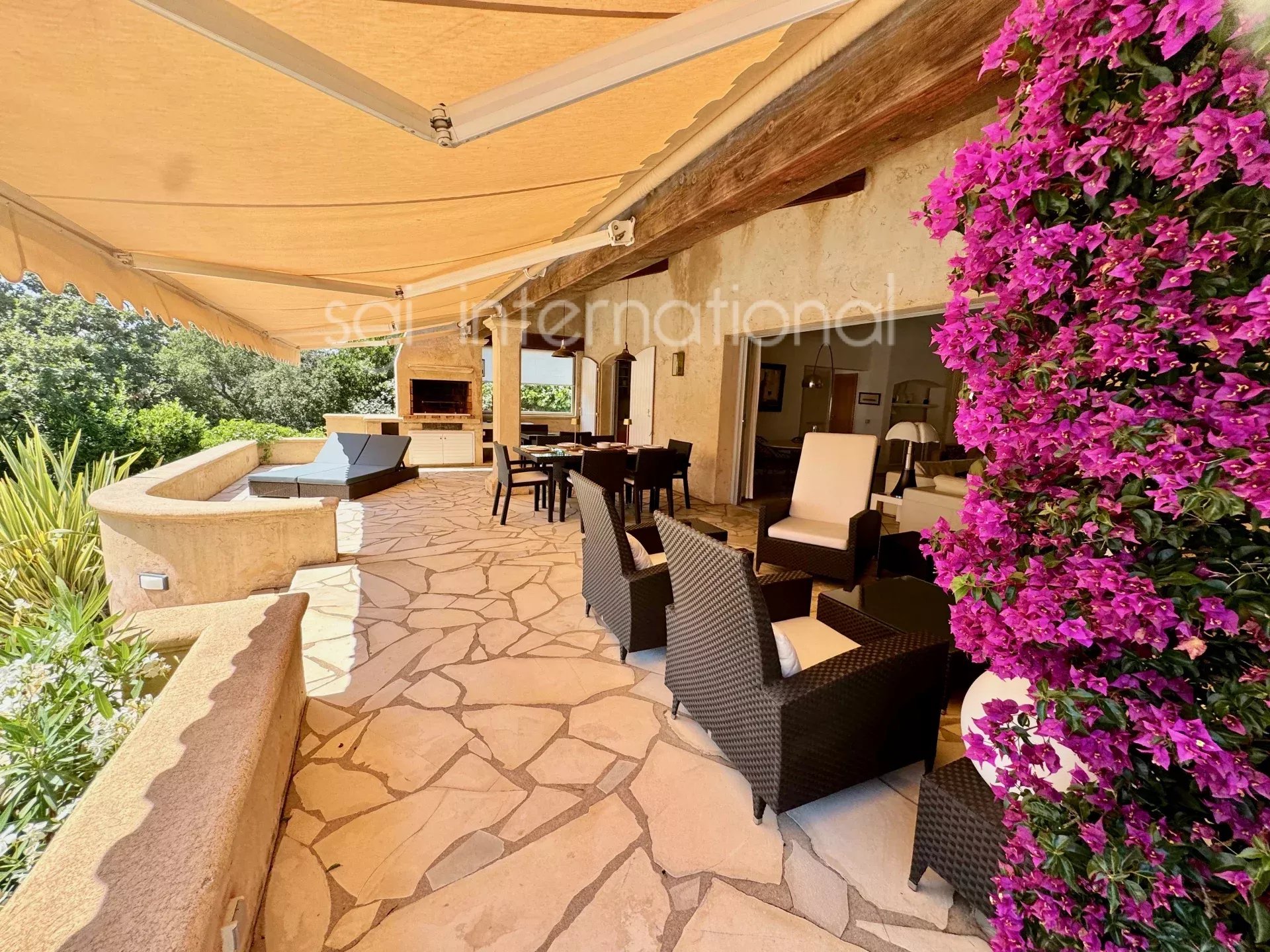 Vendita Villa Gassin