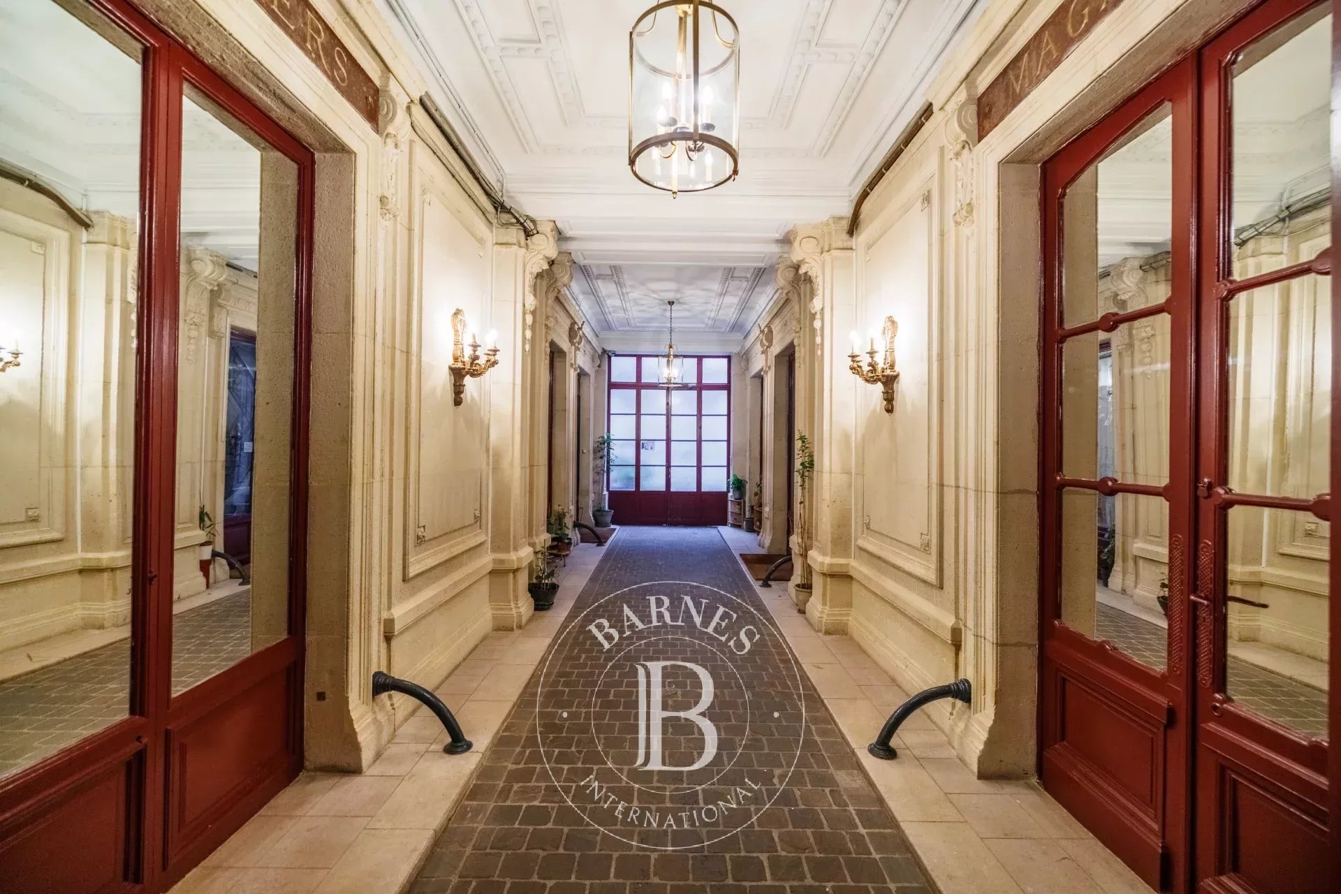 Daire Paris 10ème - picture 16