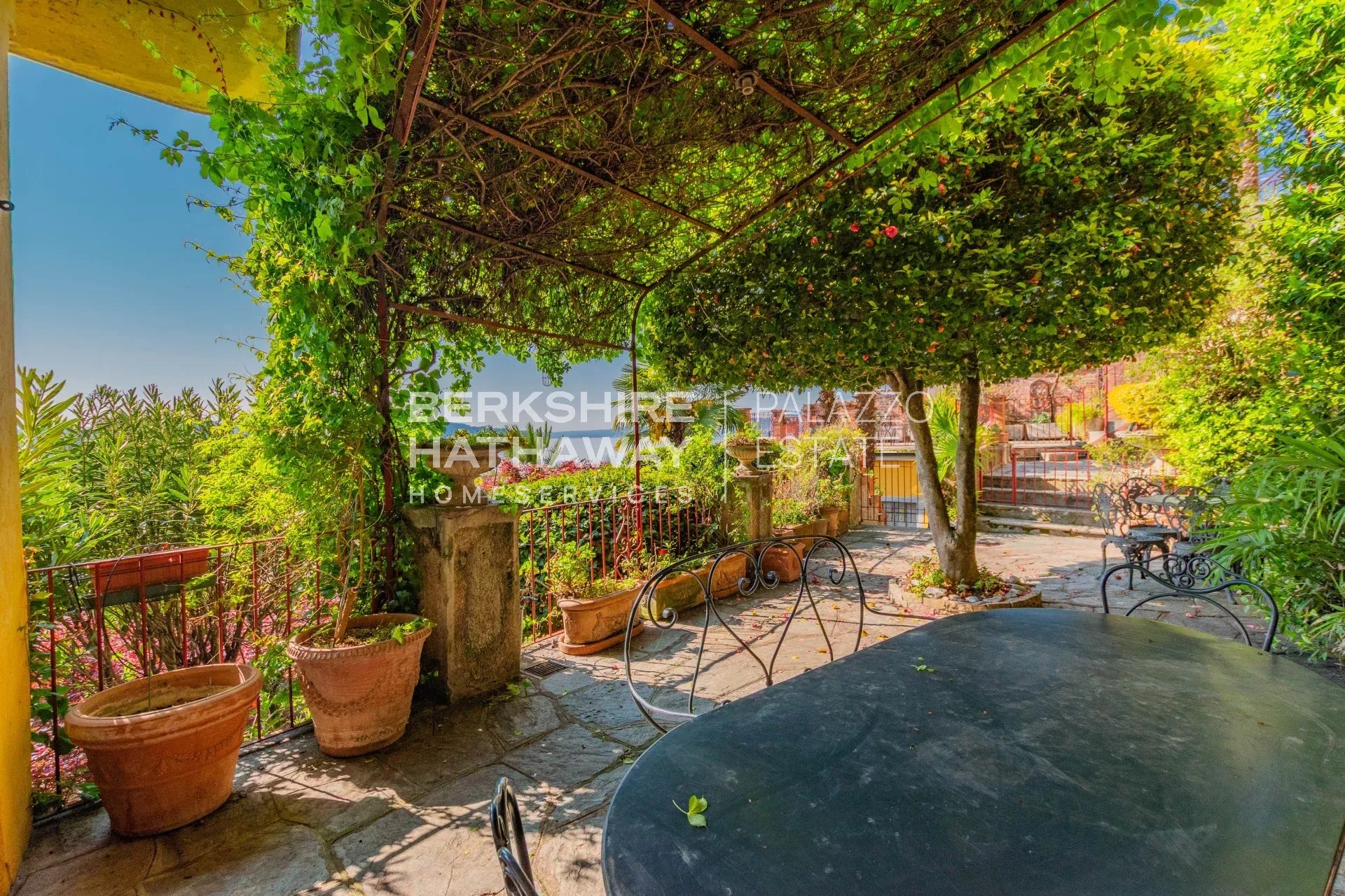 Historic Residence with Three Independent Units and Panoramic Lake Maggiore Views in Solcio di Lesa