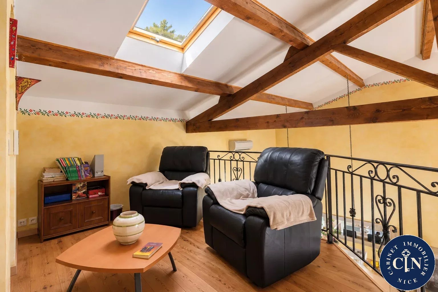 5 pièces 141 m² - Villa piscine chauffée - Le Broc — photo 11