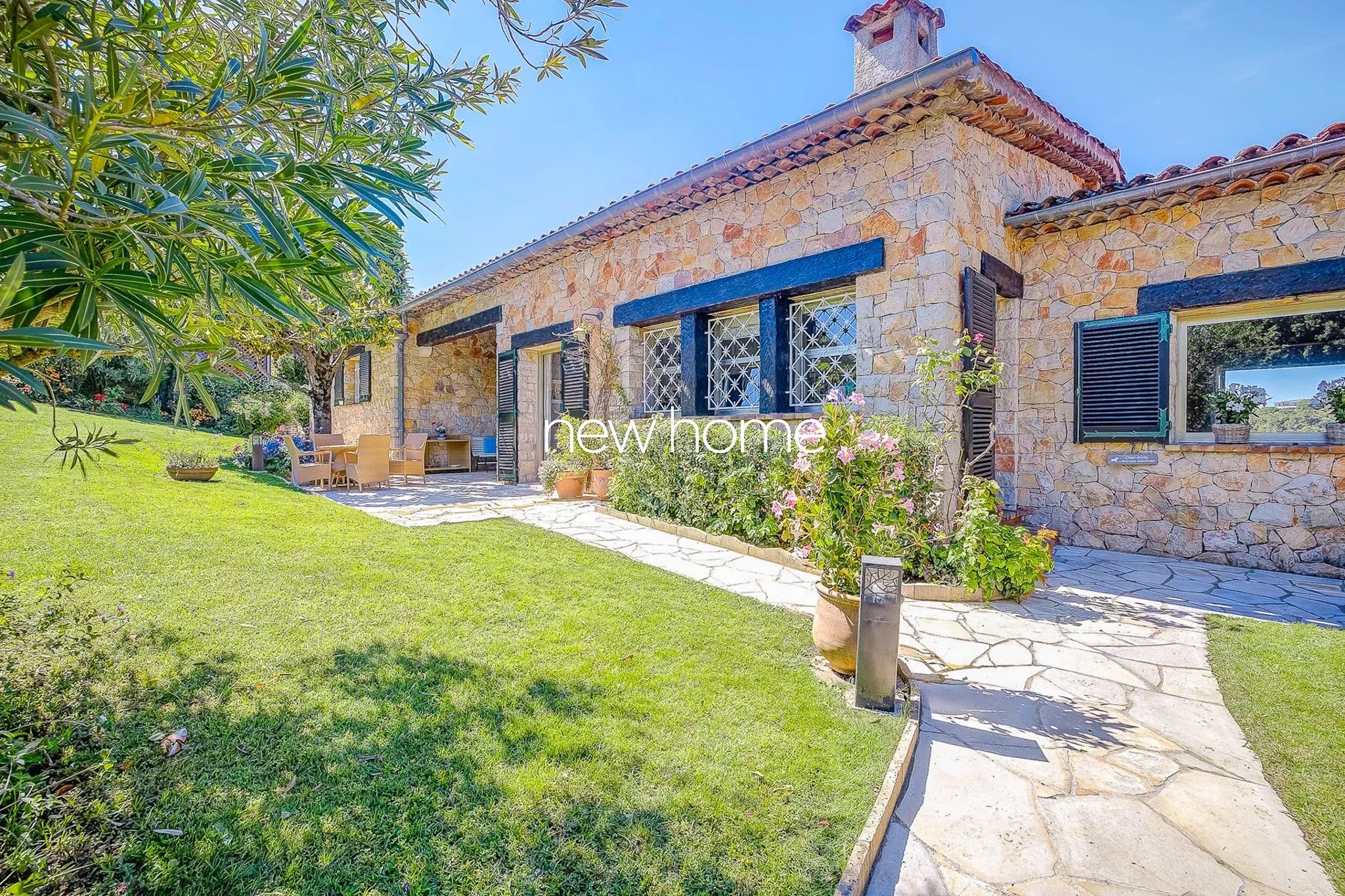 Villa dans un domaine prestigieux avec vue panoramique