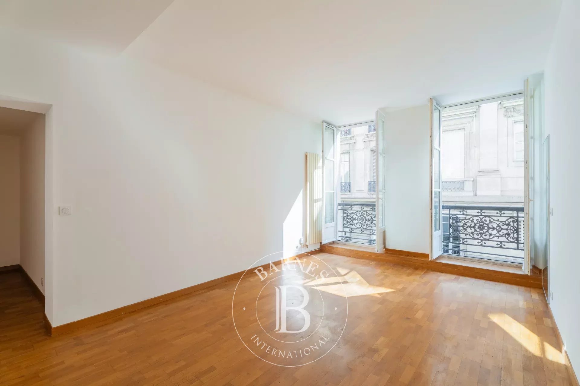 Paris  - Appartement 3 Pi&egrave;ces, 1 Chambre - picture 4