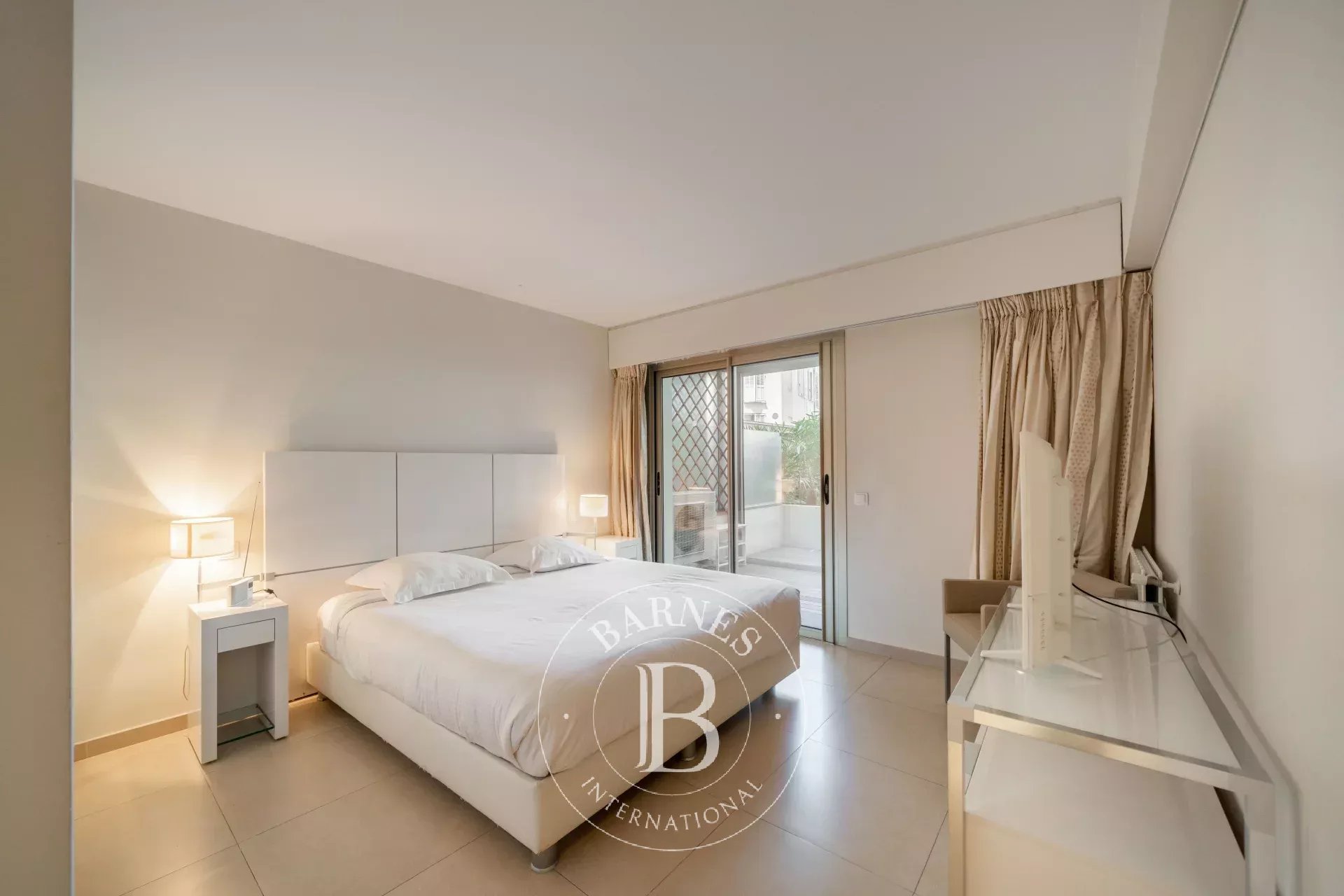 Cannes  - Appartement 3 Pi&egrave;ces 2 Chambres - picture 8