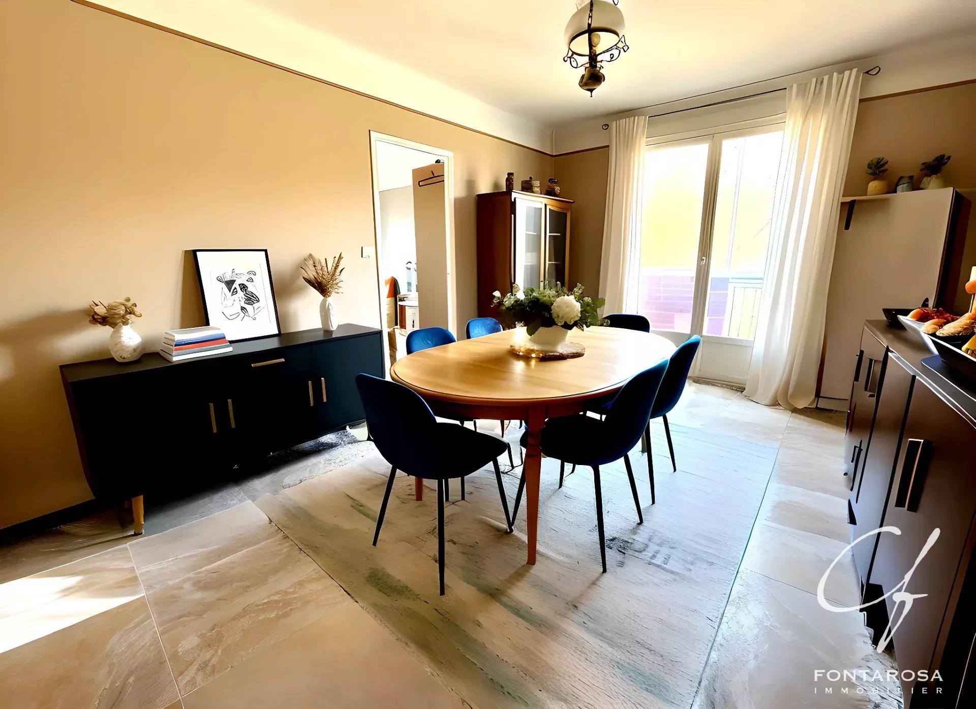 Agence immobilière de 