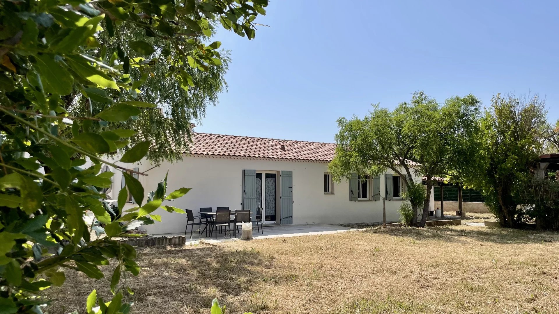 BERRE-Villa T5 105m²+Garage sur parcelle de 1000m²