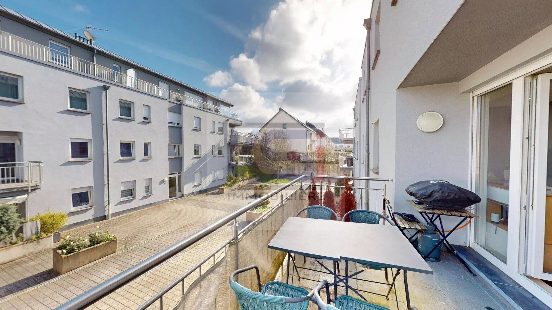 Appartement au 1er étage situé dans un quartier résidentiel calme à Mamer