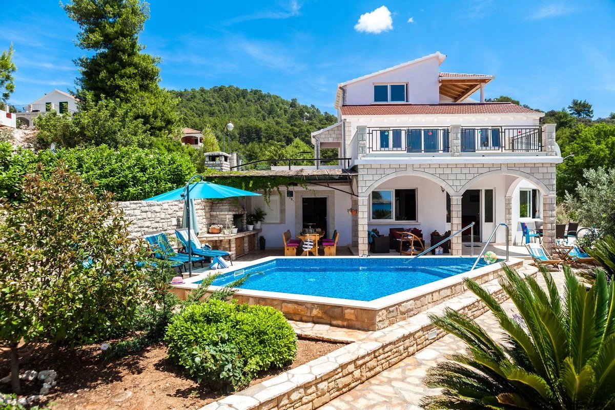 Villa en bord de mer dans la baie - île de Korcula