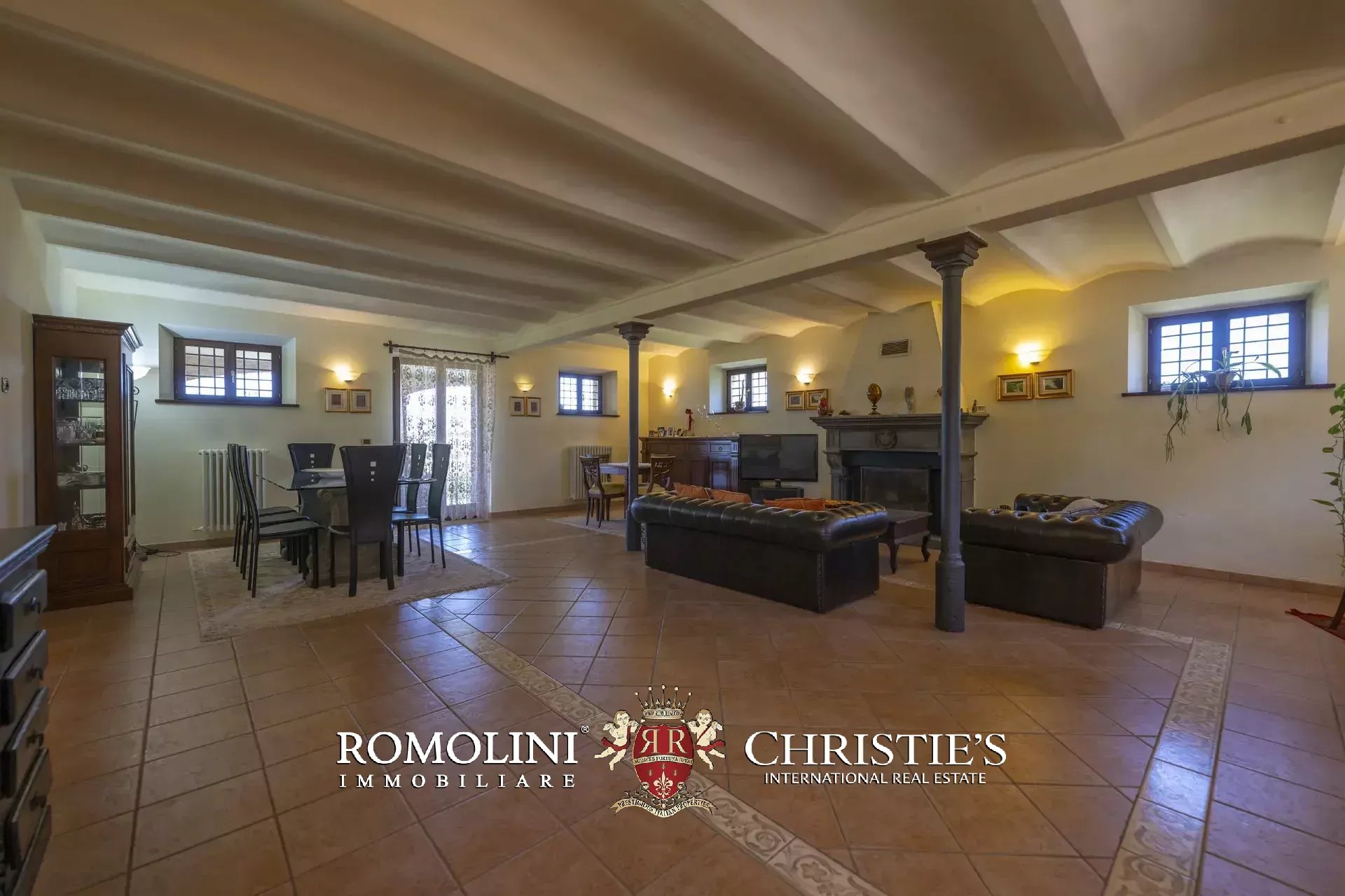 4 Bedroom Villa/Townhouse's Image 30