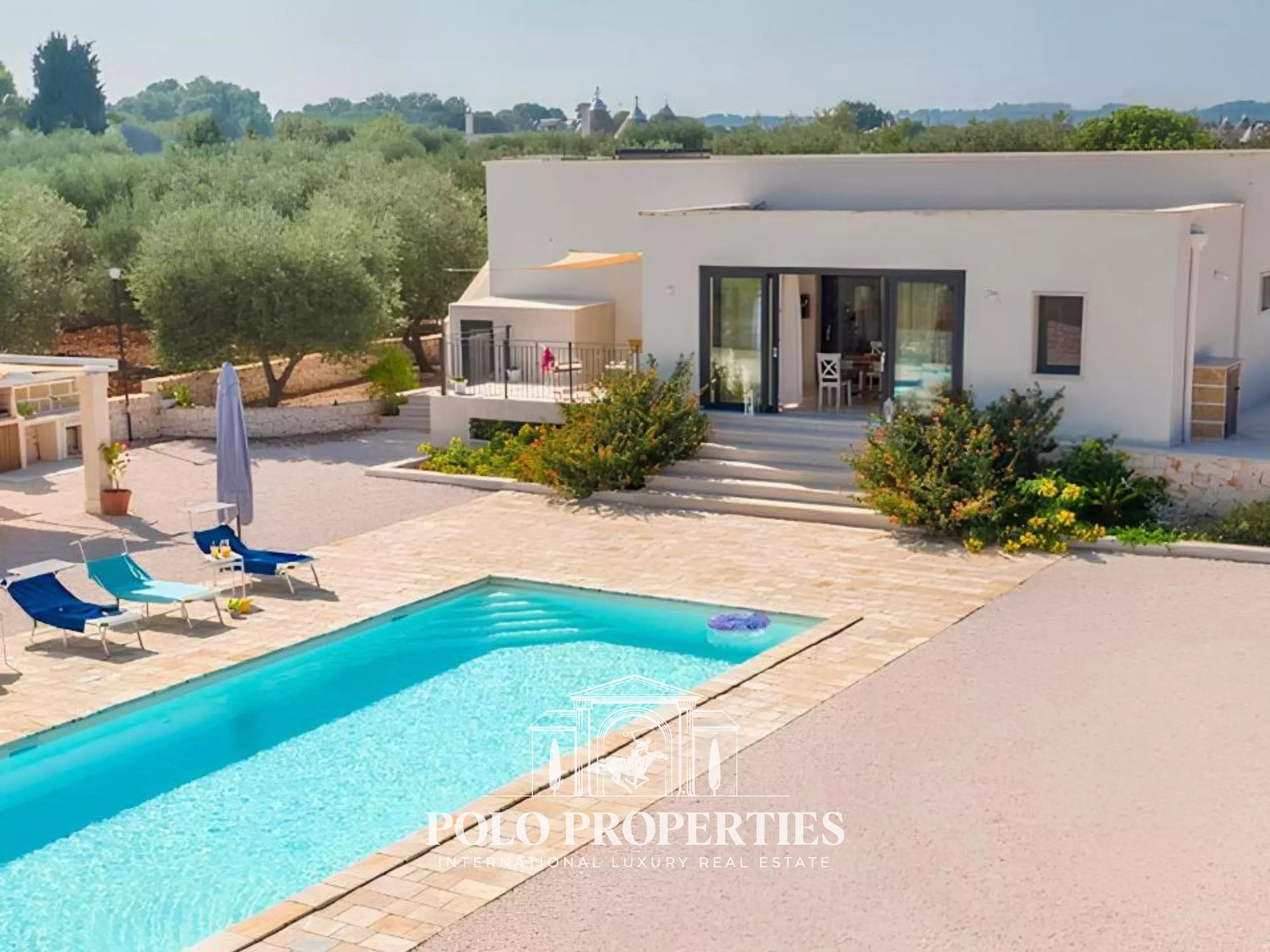 Venta Villa Ostuni Campanile, Fumarola, Cavalleriza