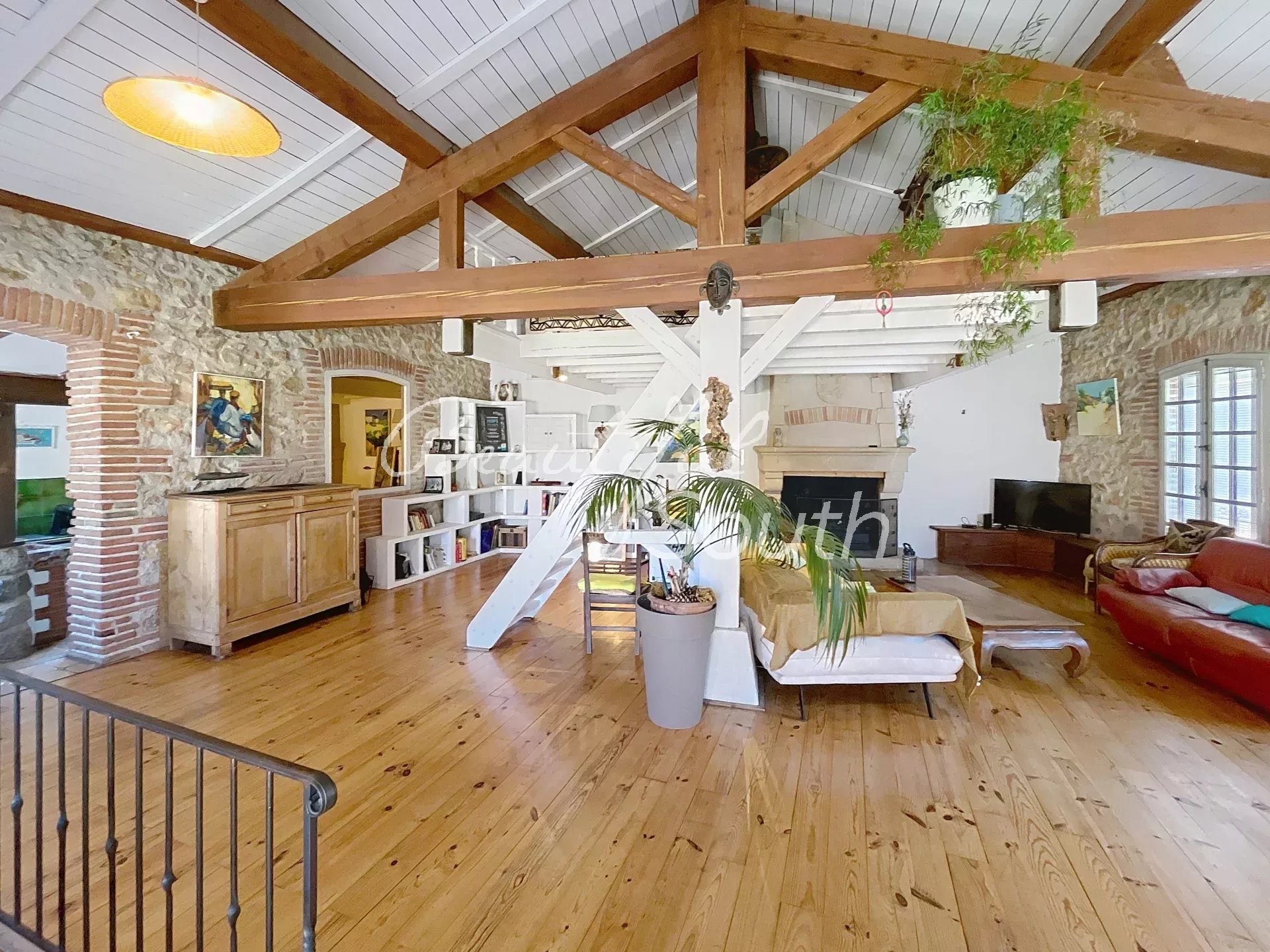 Sale Village house Thuir