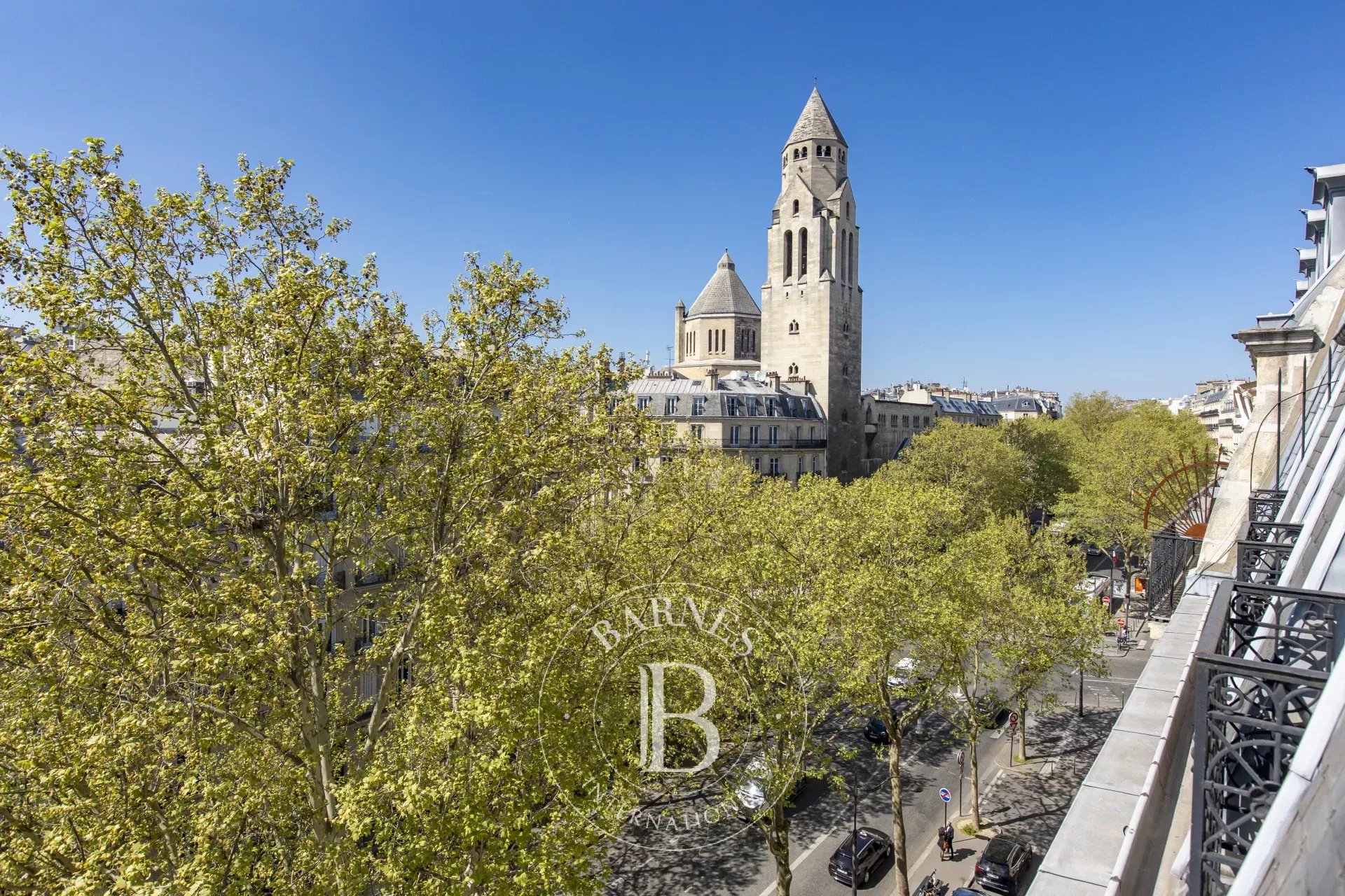 Daire Paris 8ème - picture 6