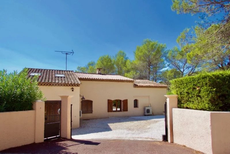 HOLIDAY RENTAL - VILLA CIGALES - ROQUEBRUNE-SUR-ARGENS