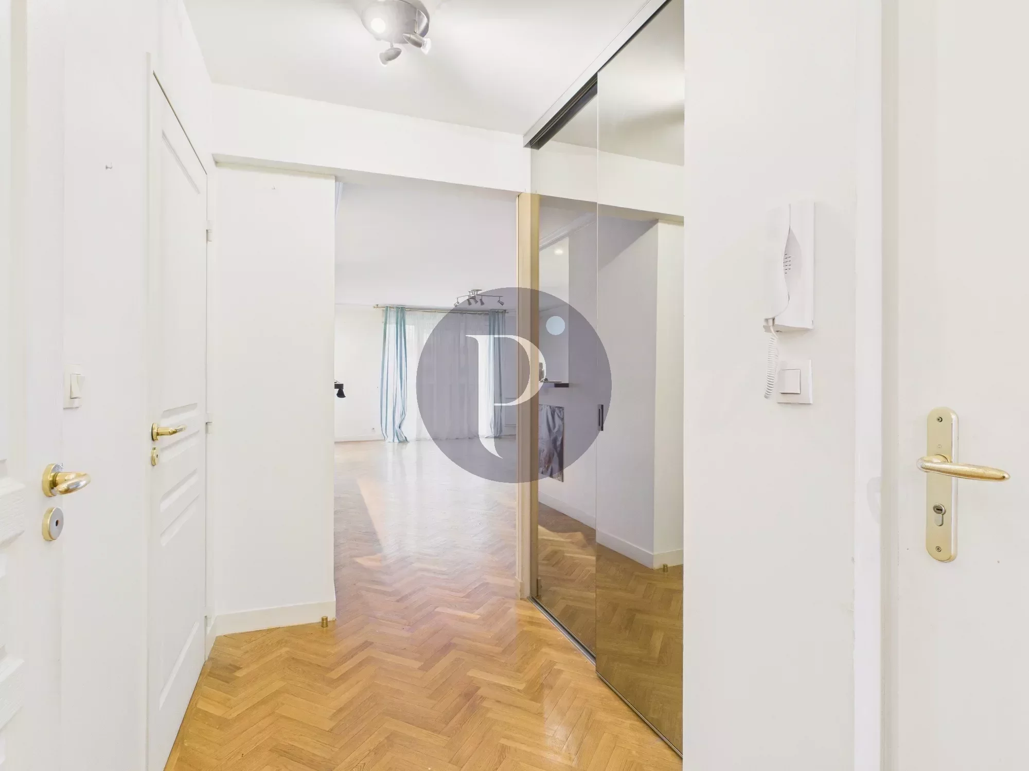 vente-appartement-4-pieces-le-plessis-robinson-86485409