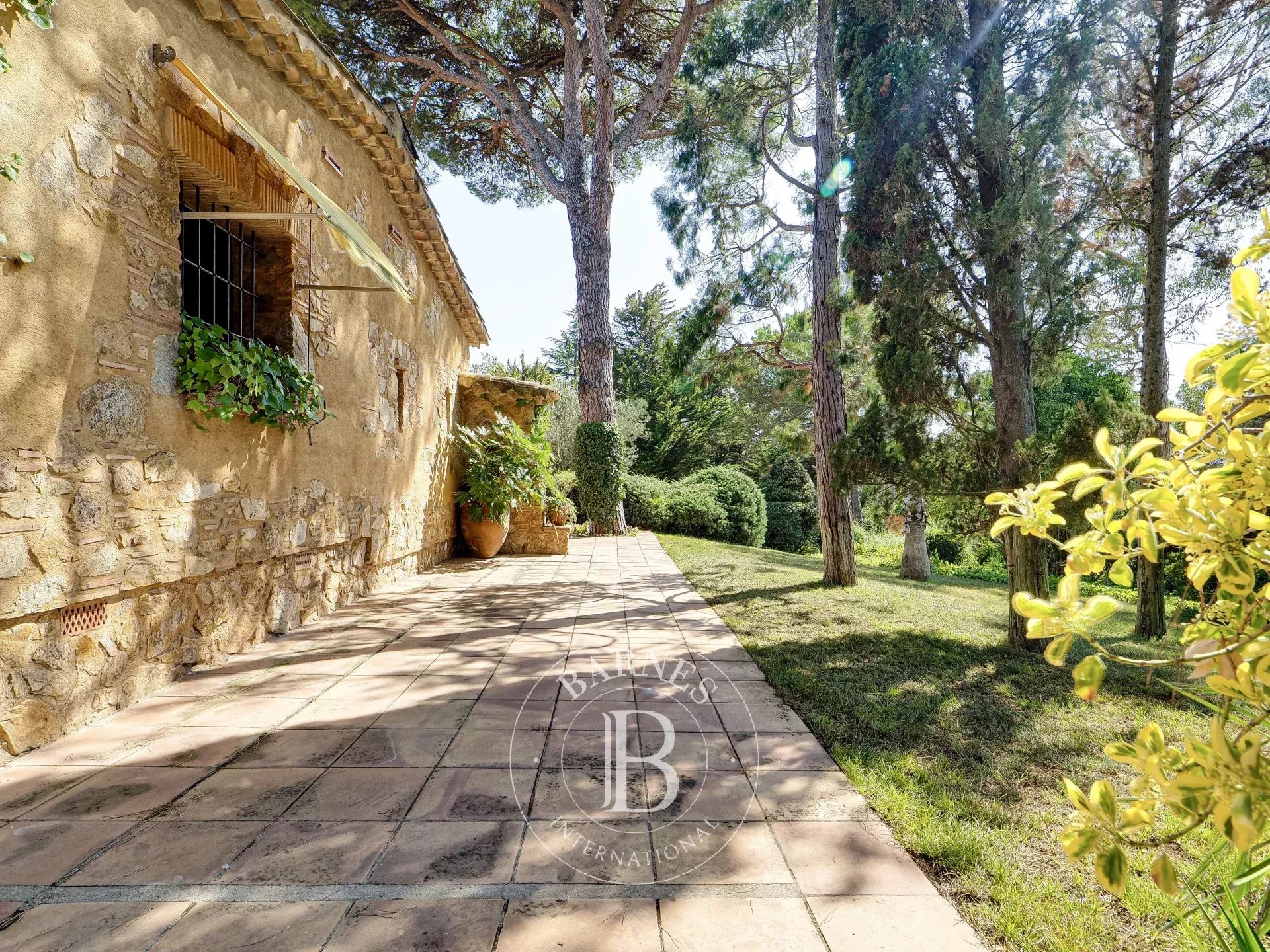40-Hectare Equestrian Paradise Estate in Girona, Costa Brava - picture 11
