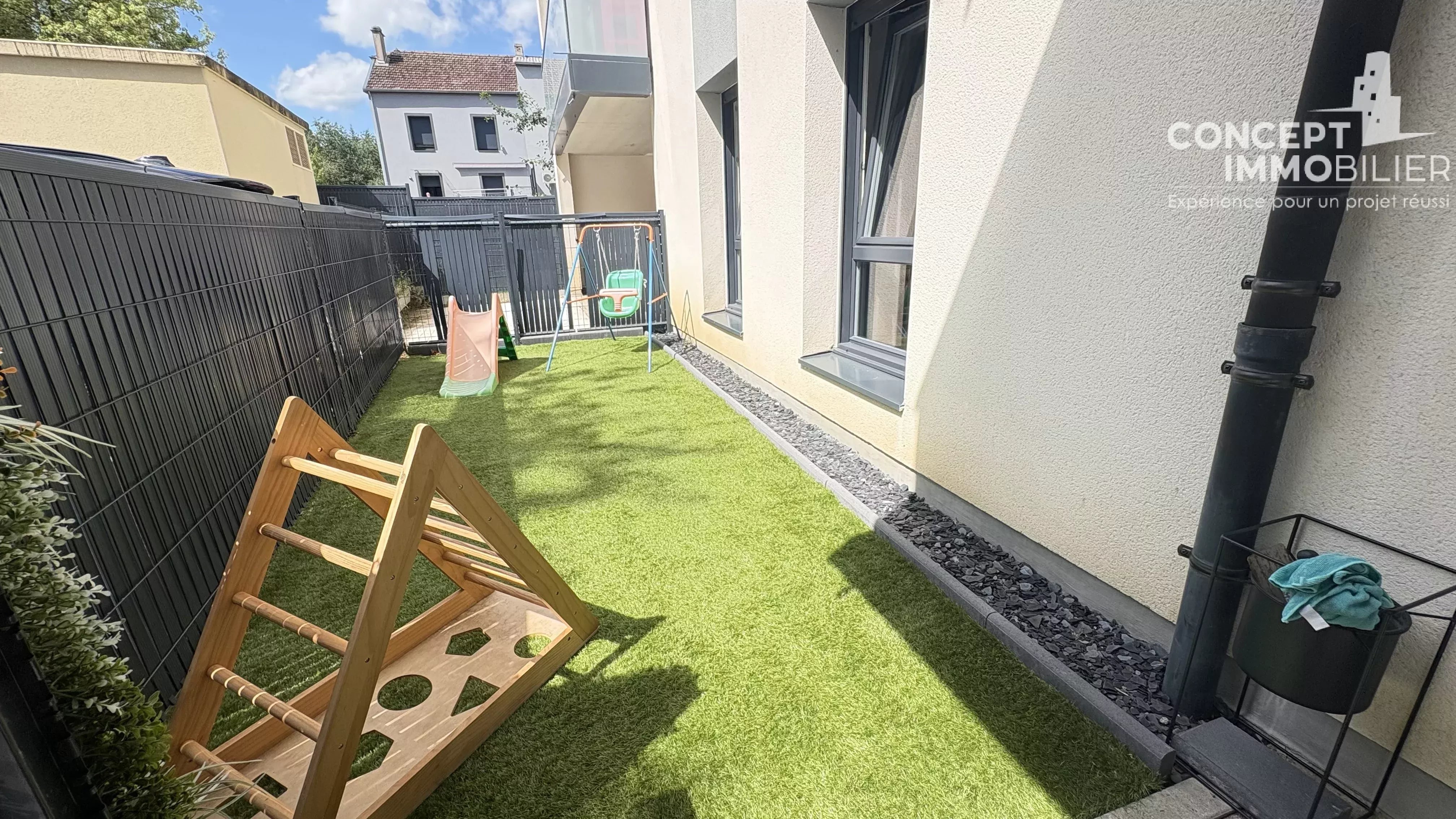 Appartement F3, 2 chambres, parking et cellier