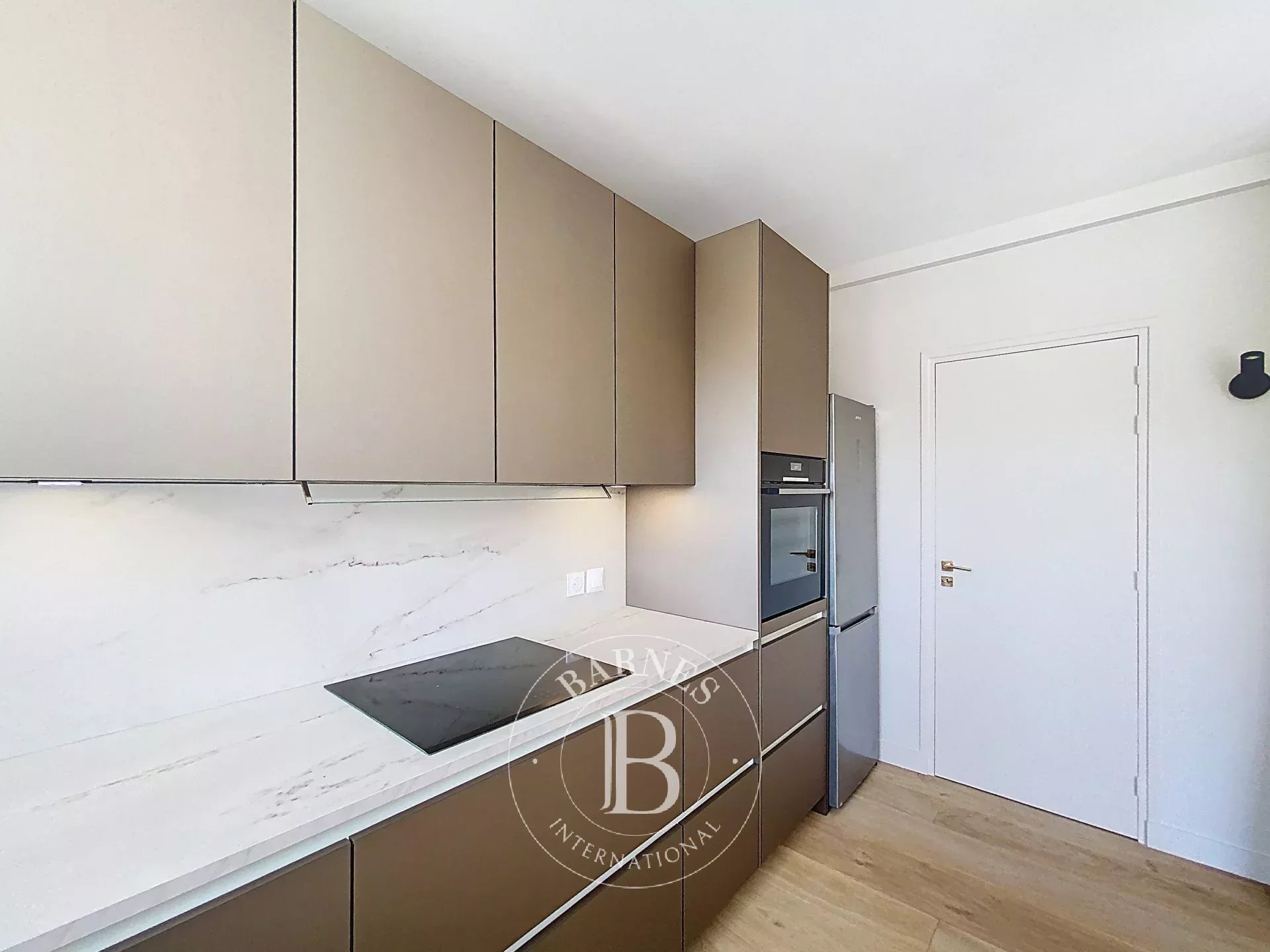 Paris  - Appartement 2 Pi&egrave;ces, 1 Chambre - picture 11