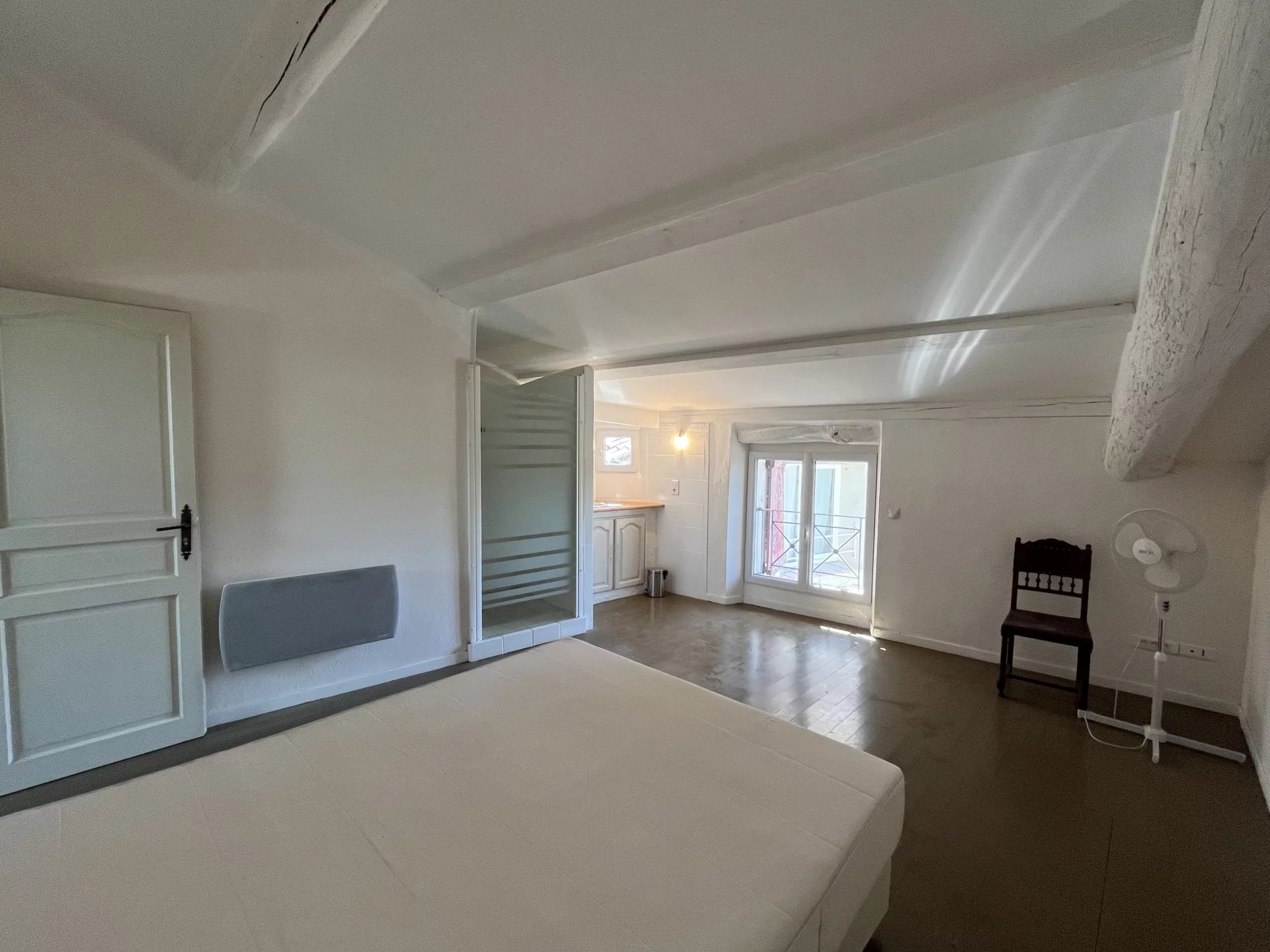 Charming village house - CLAVIERS