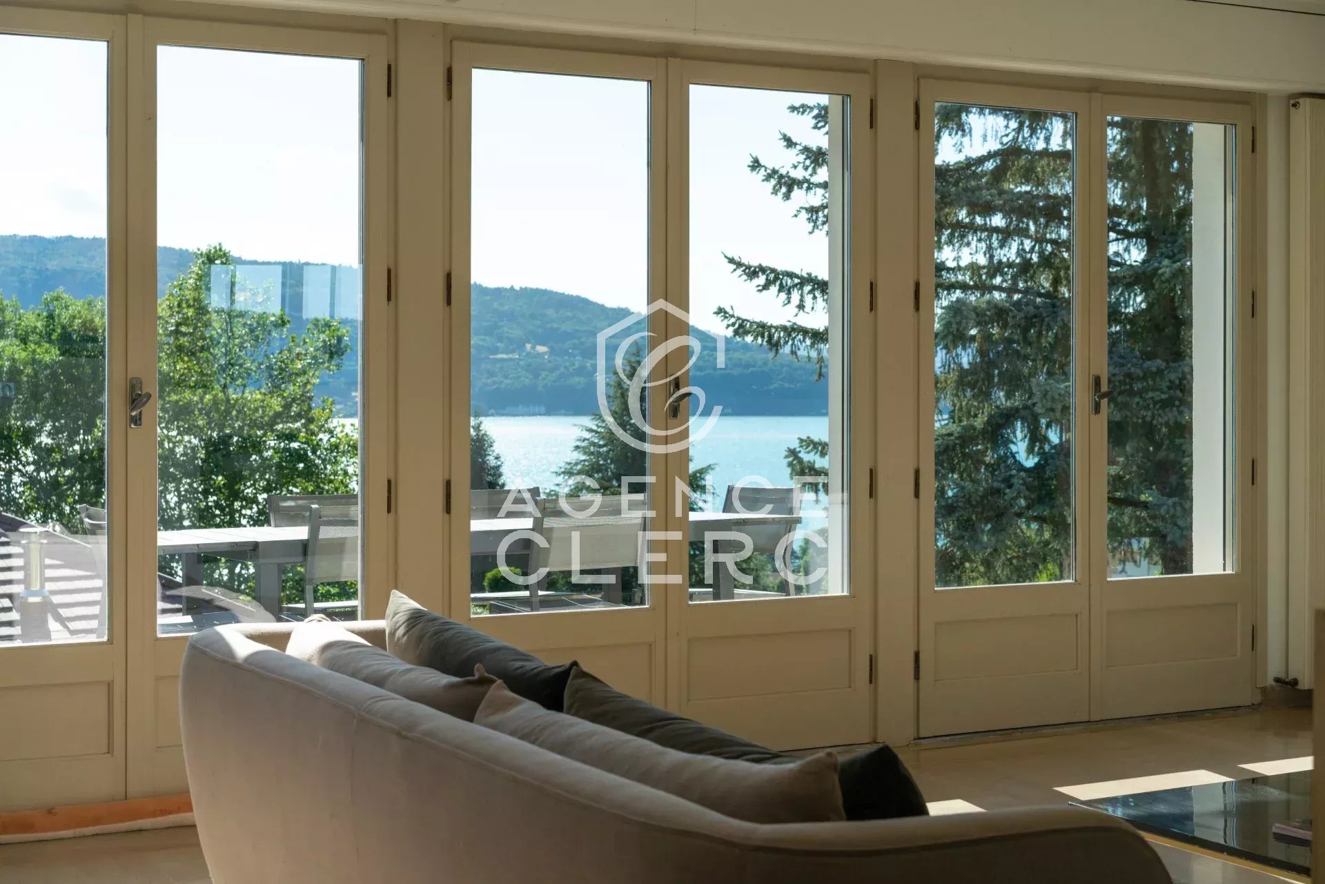 4 Bedroom Villa/Townhouse's Image 13