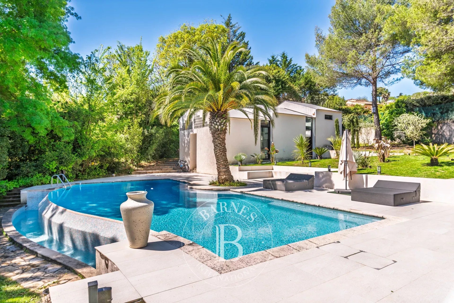 Villa Valbonne  -  ref 85626897 (picture 2)