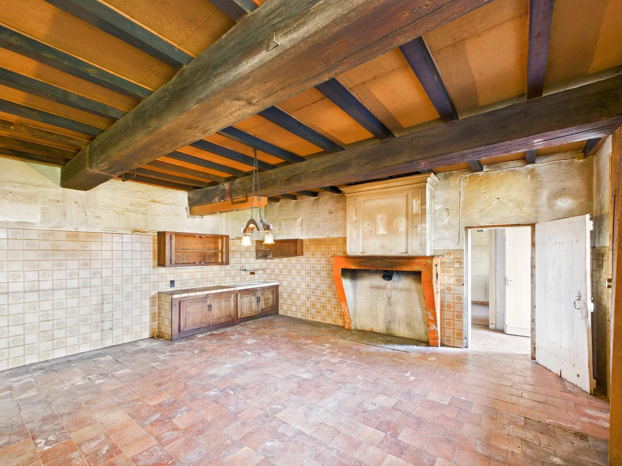 House in Saint-Etienne-de-Lisse - Image 5