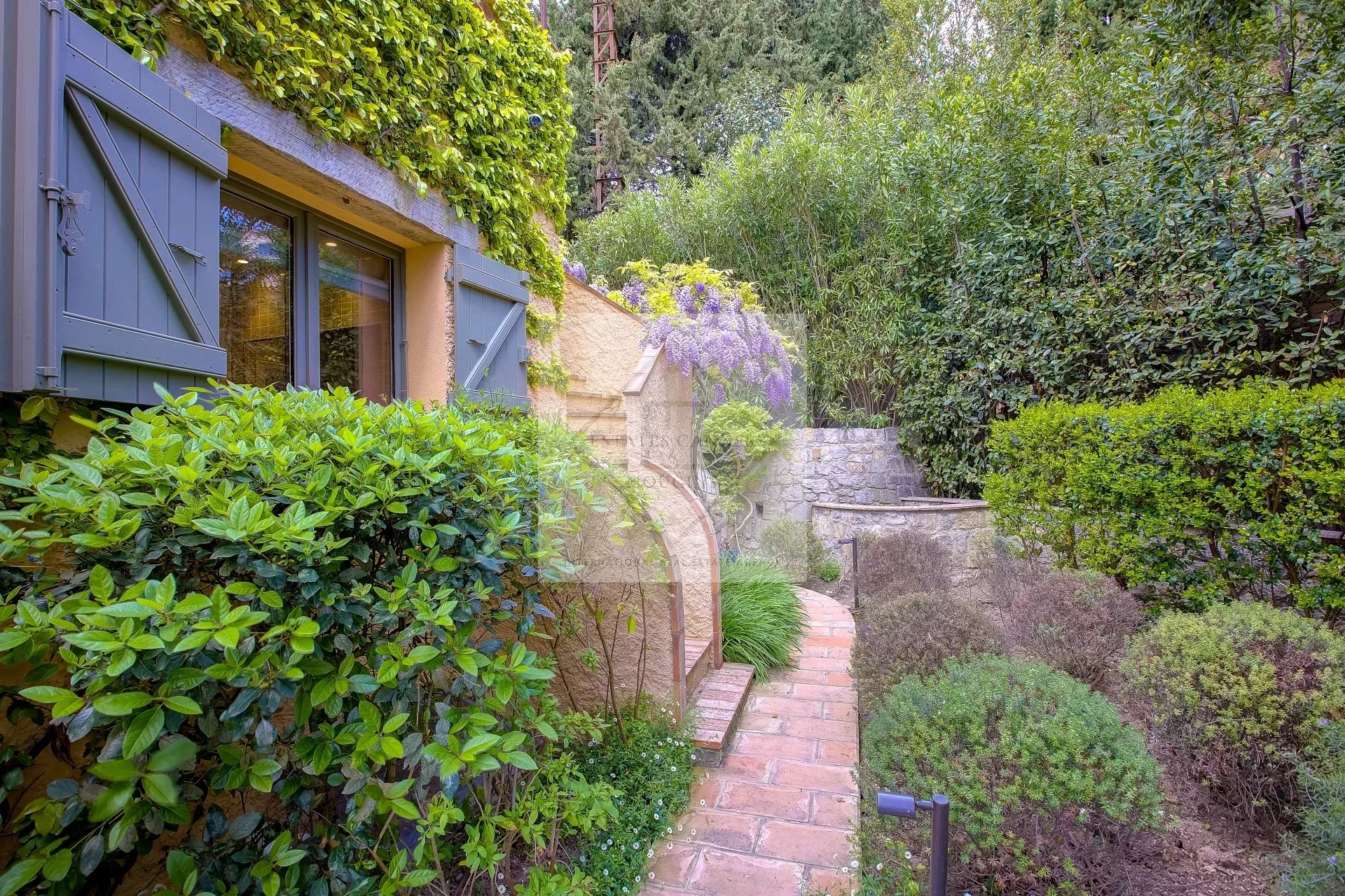 Villa  Provençale Rénovée au centre Mougins — photo 10