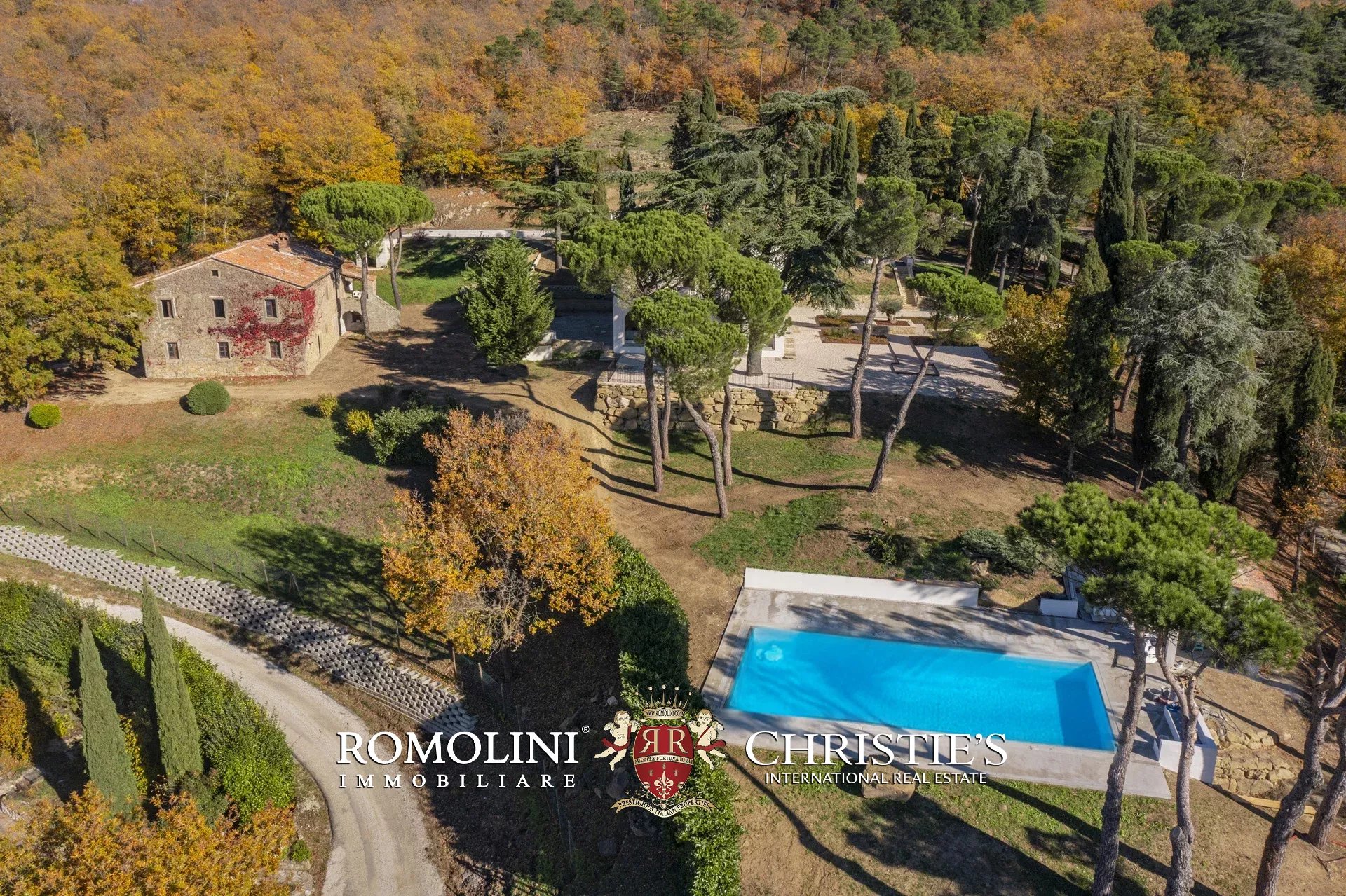 7 Bedroom Villa/Townhouse's Image 15