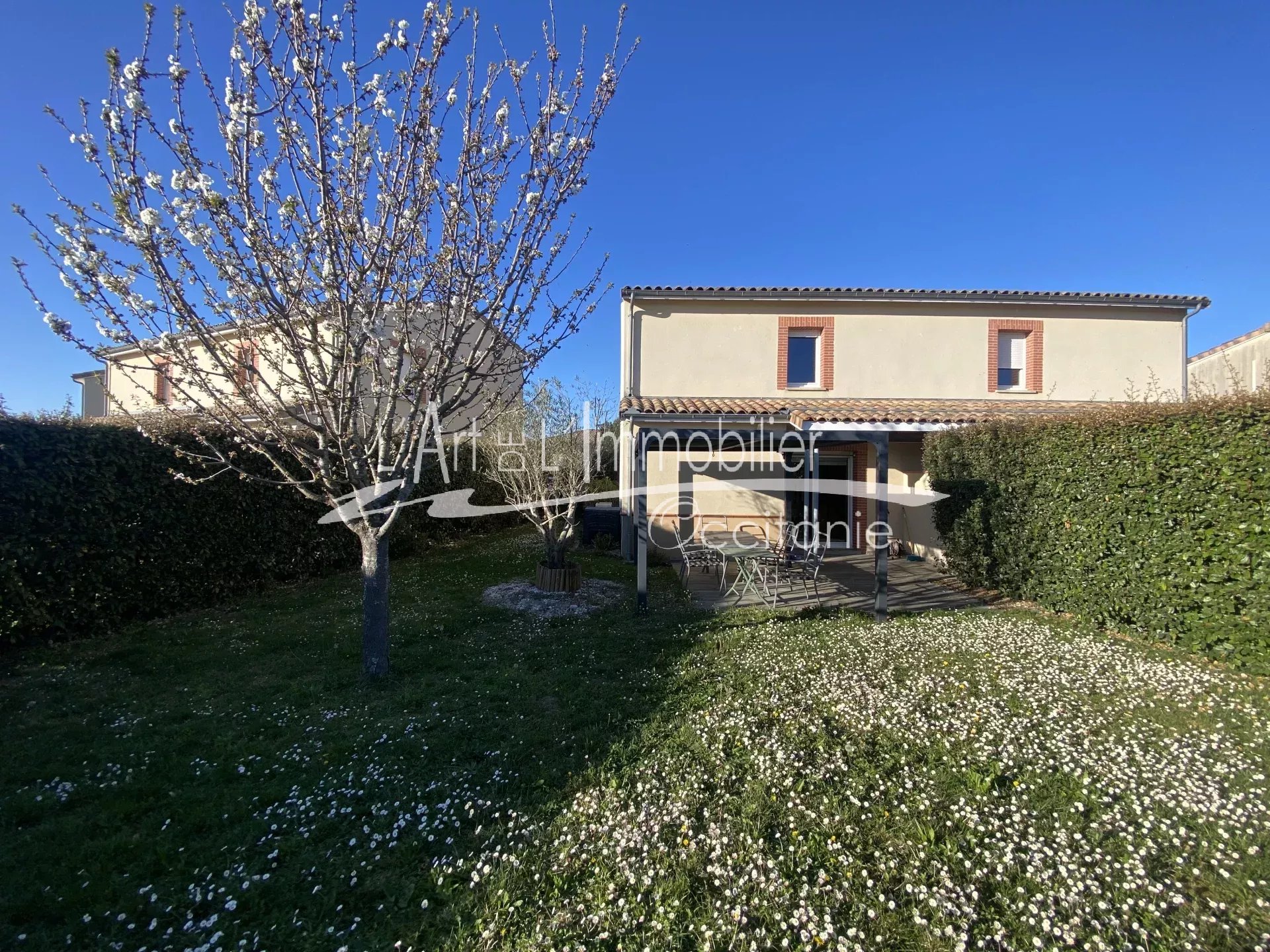 Agence immobilière de 