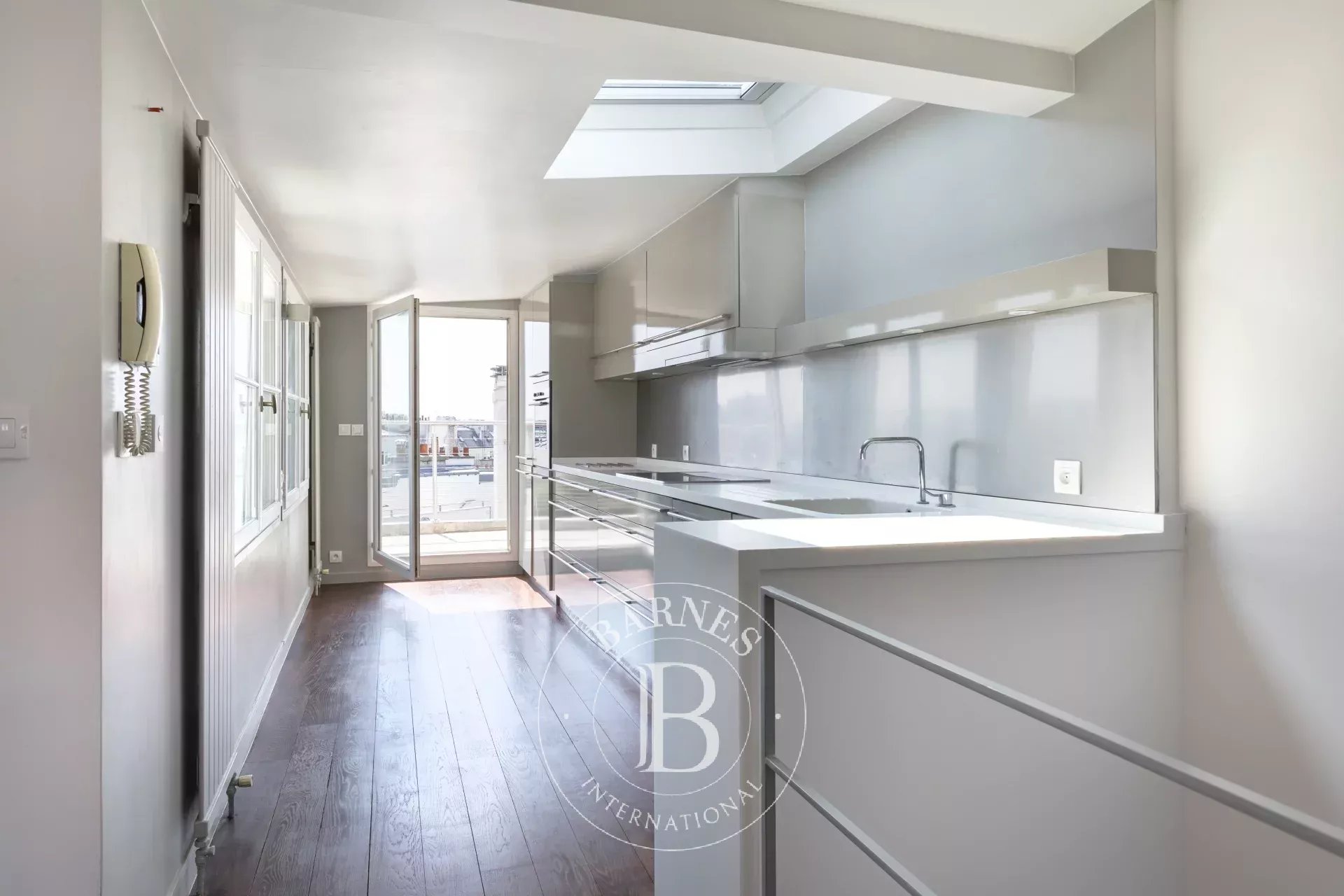 Daire Paris 3ème - picture 4