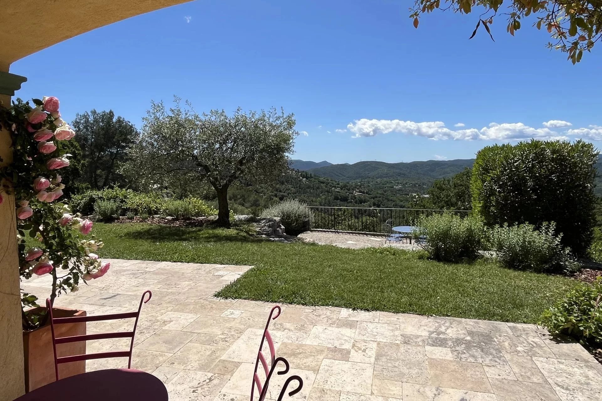 5 bedroom villa with fantastic views - Montauroux 5 bedroom villa with fantastic views - Montauroux