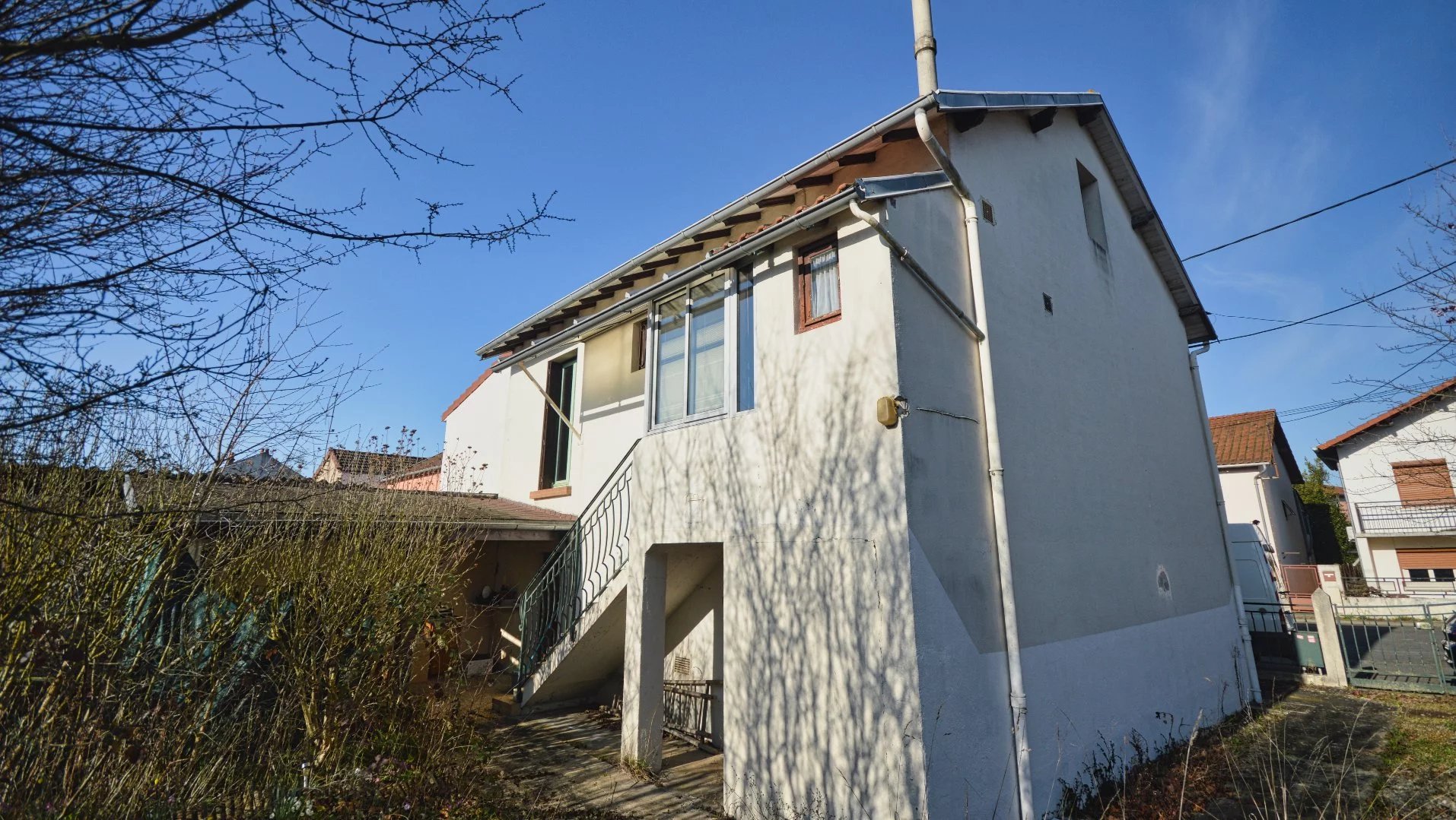 À VENDRE  CUSSET - Maison à rénover
