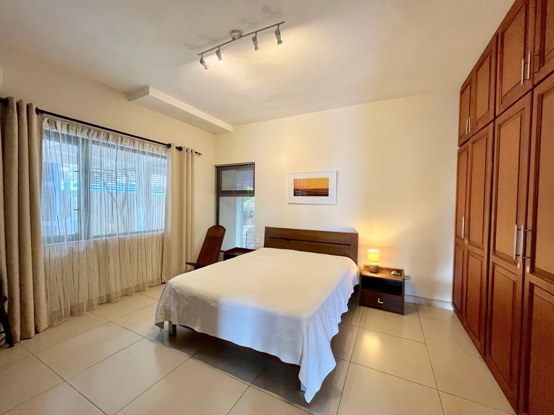 Daire Rivière Noire - picture 6