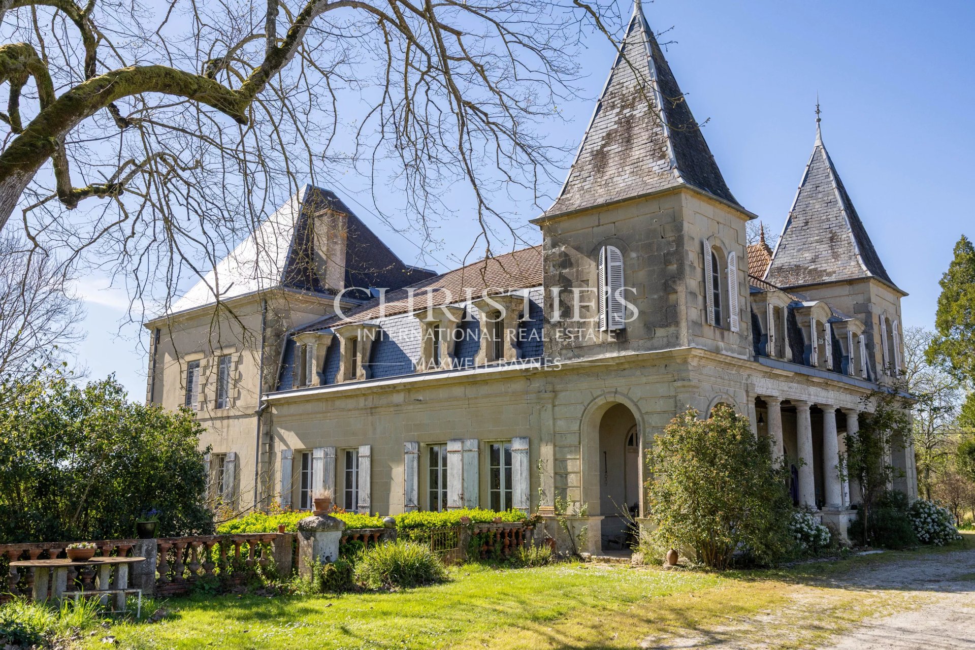 10 Bedroom Chateau's Image 21