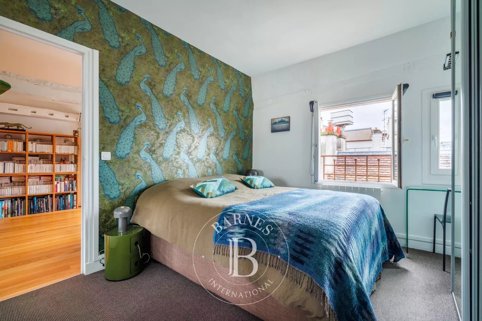 Daire Paris 3ème - picture 9