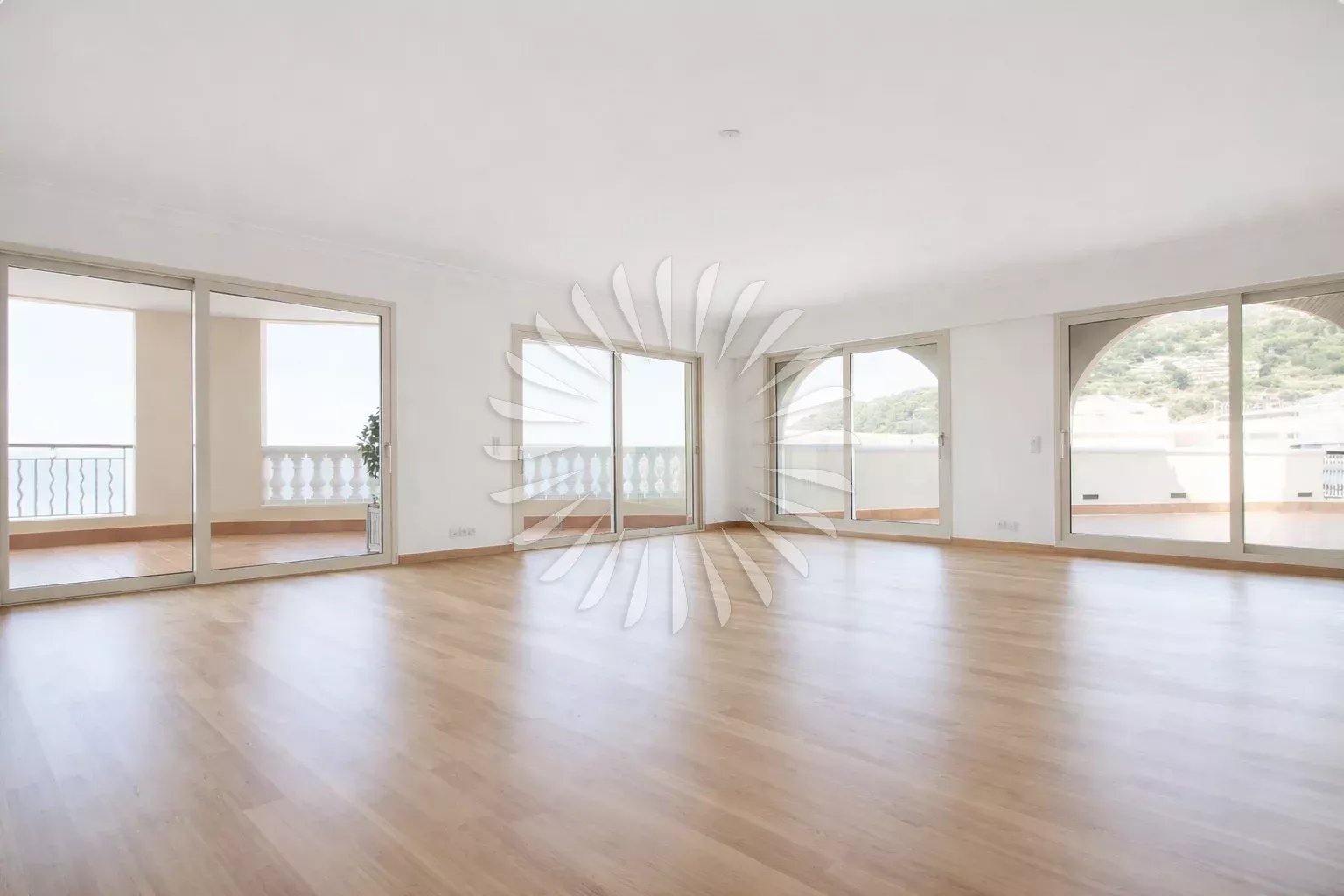 Memmo Center - Fontvieille