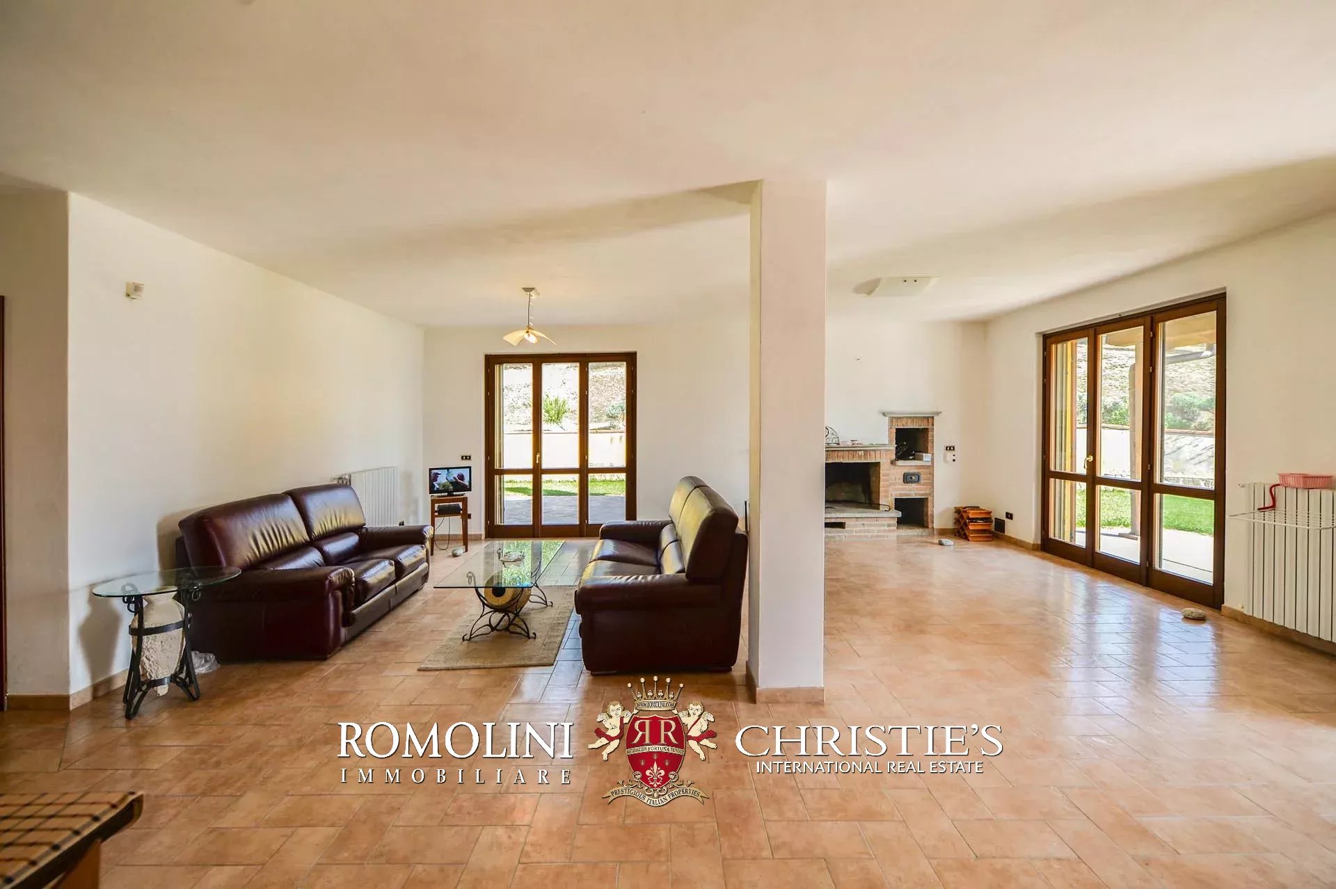 3 Bedroom Villa/Townhouse's Image 20