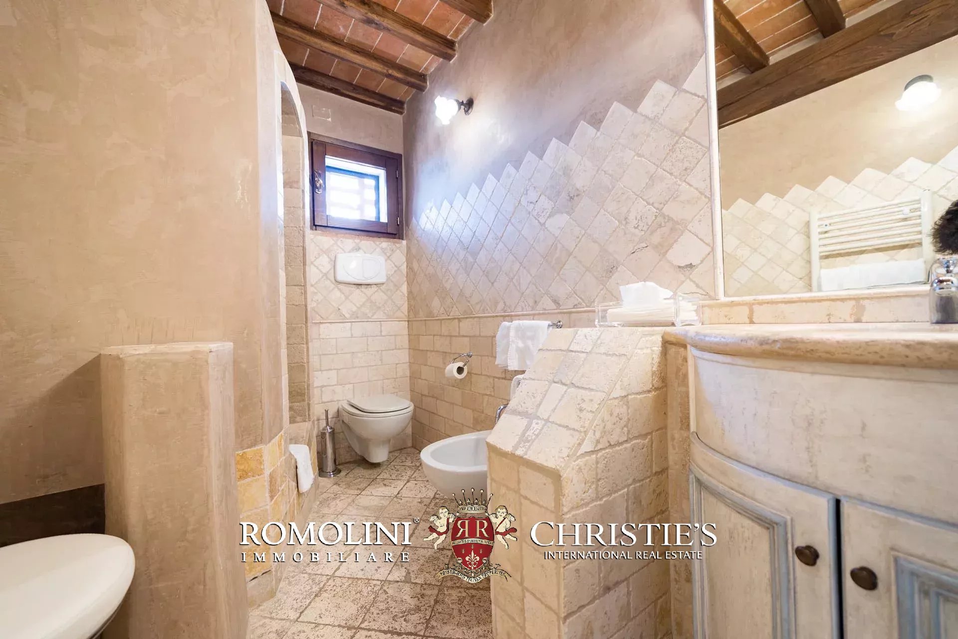 14 Bedroom Villa/Townhouse's Image 78