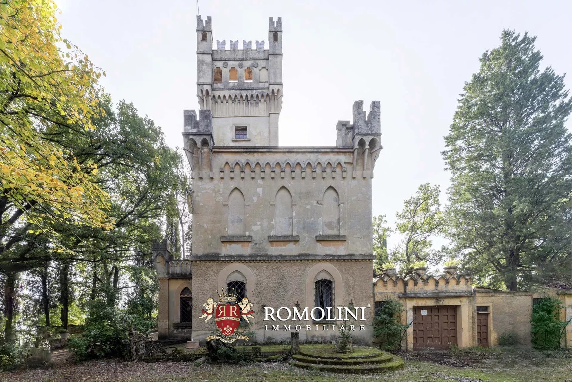6 Bedroom Chateau's Image 11