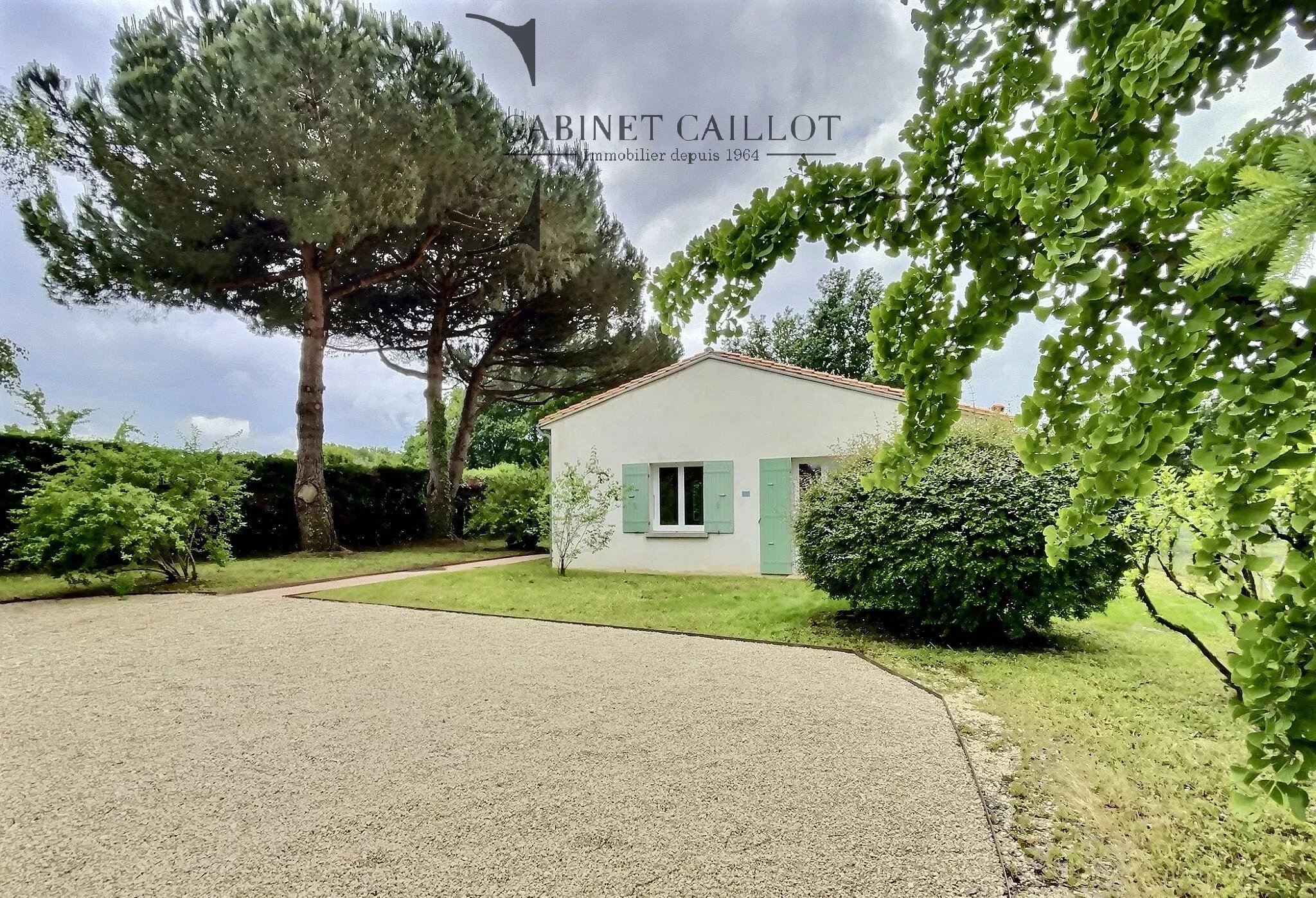AGRÉABLE MAISON de plain-pied - Brizambourg (réf. 61009)